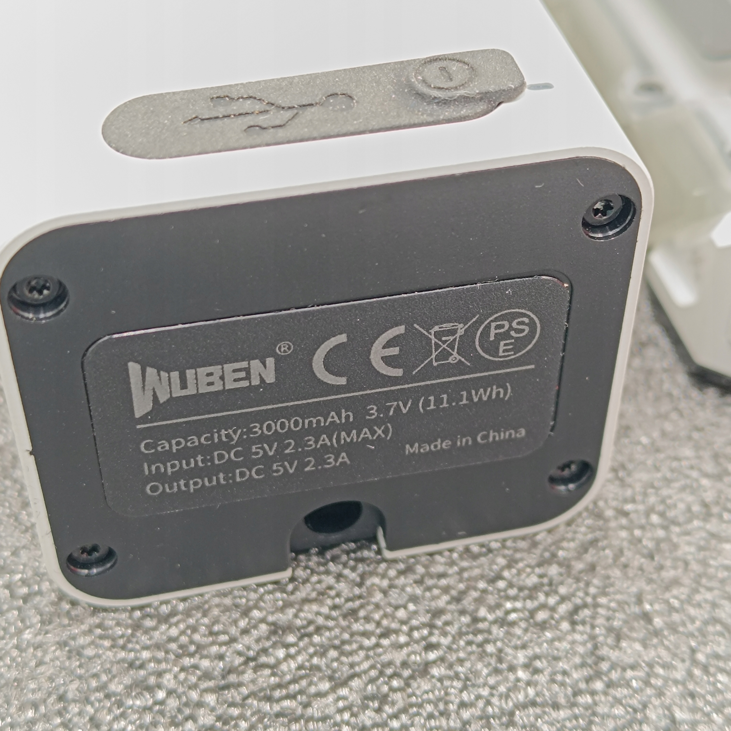 WUBEN X3 PRO - Mini latarka LED z etui, magnes, 10 trybów, NIEKOMPLETNA Marka inna