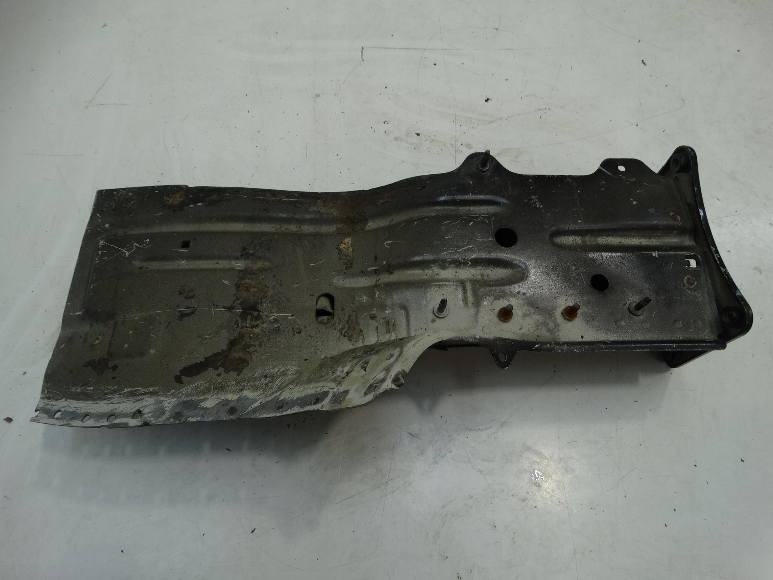 quarter left front VOLKSWAGEN GOLF VII 2013-2020R.