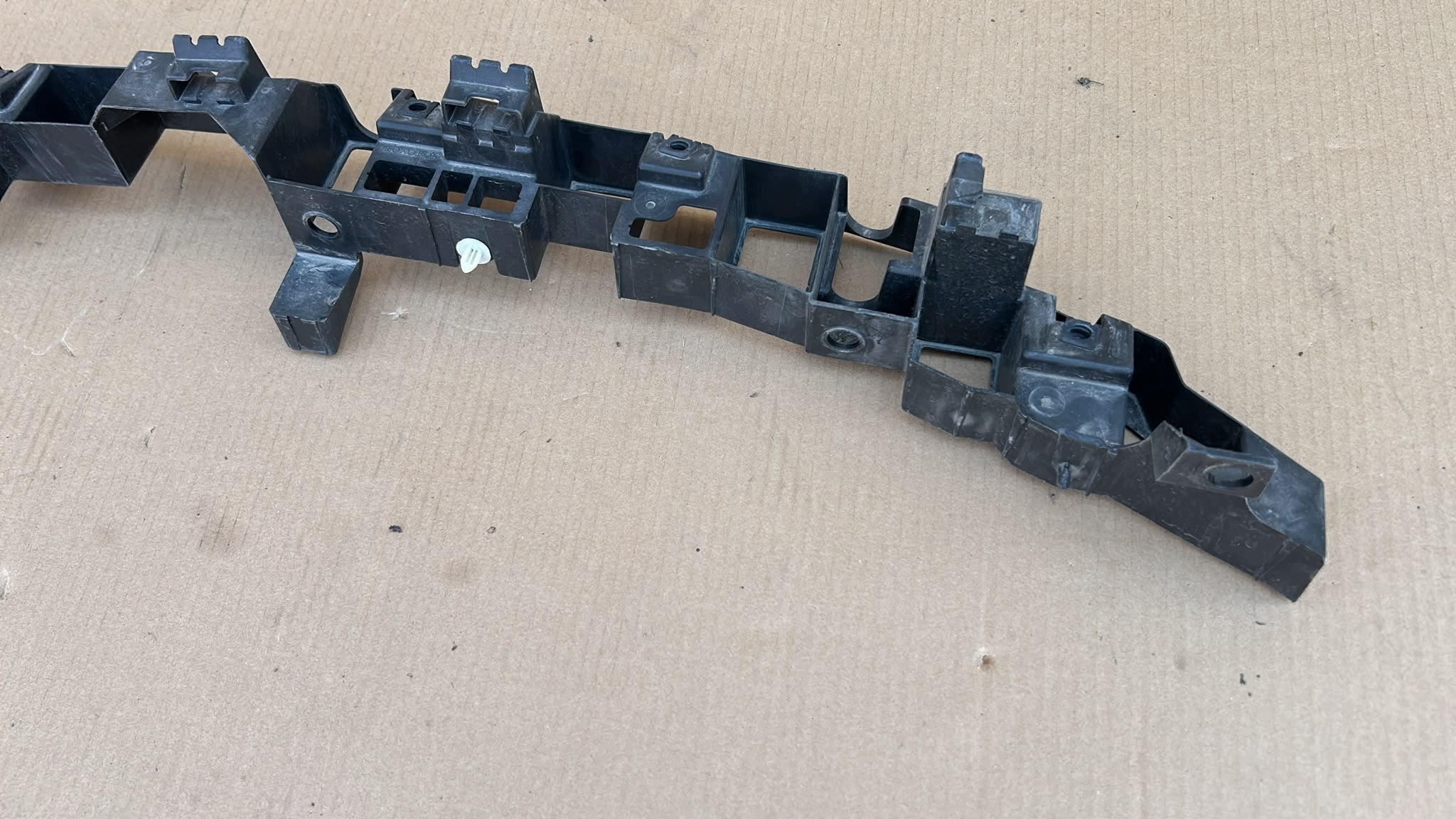 ABSORBER pillar of a bumper front front upper TOYOTA LAND CRUISER 24