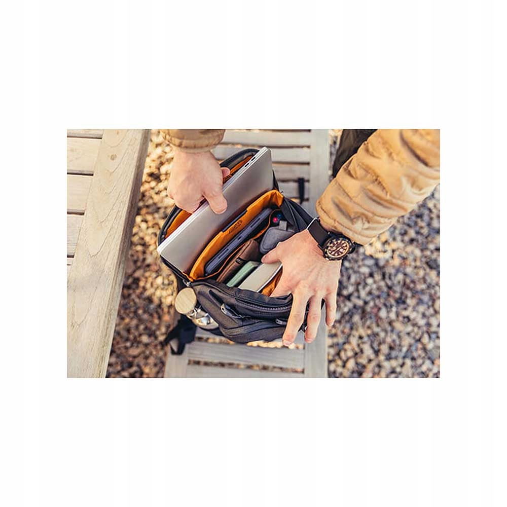 Plecak Gregory Rhune 22 Brick Red Waga 0 kg