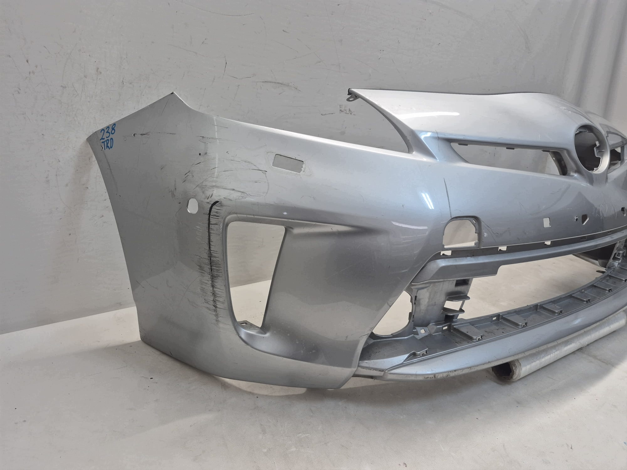 TOYOTA PRIUS III LIFT 12- bumper front front PDC 52119-47510