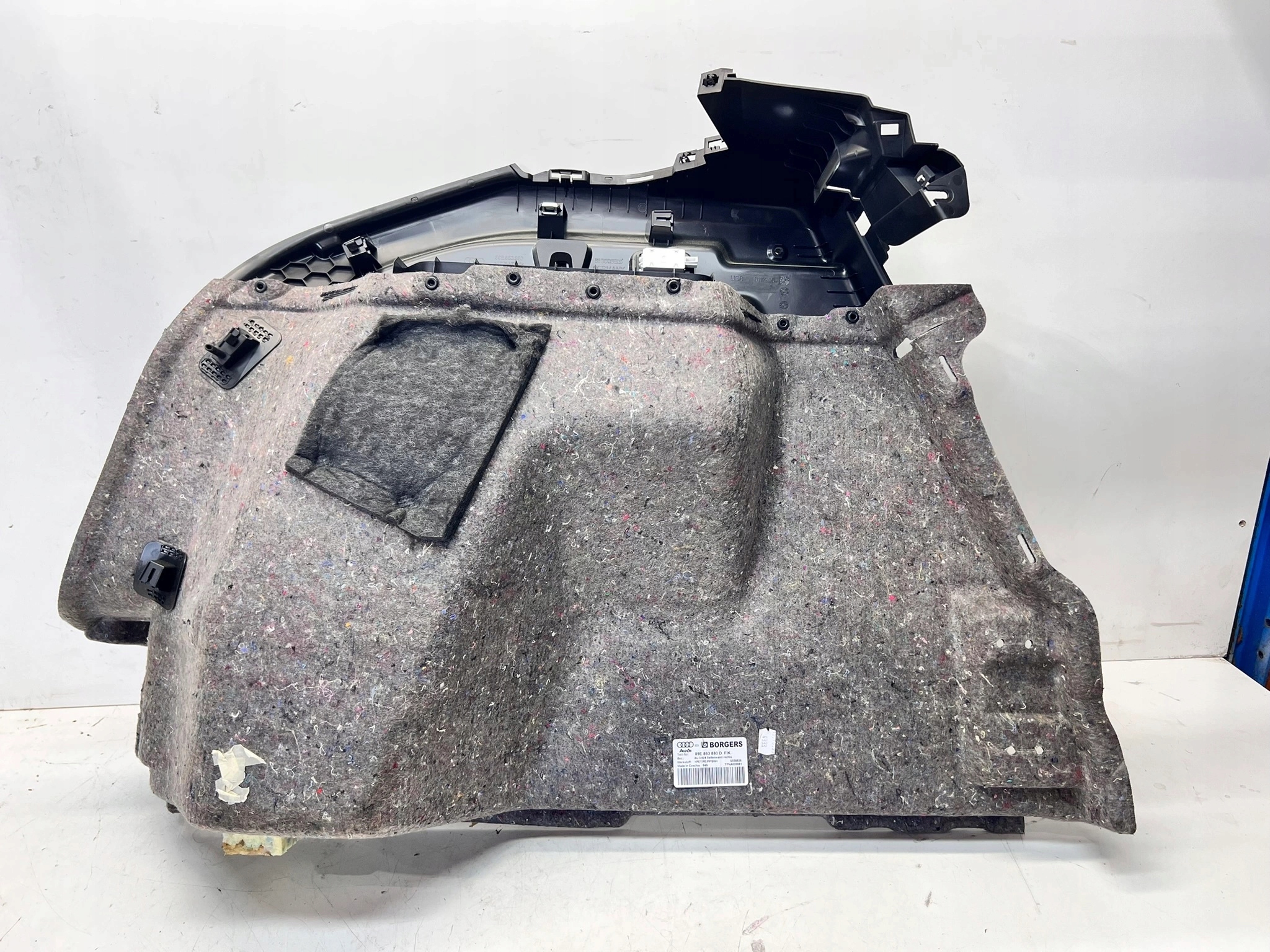 boot upholstery right AUDI Q4 E-TRON SPORTBACK 89E863880D