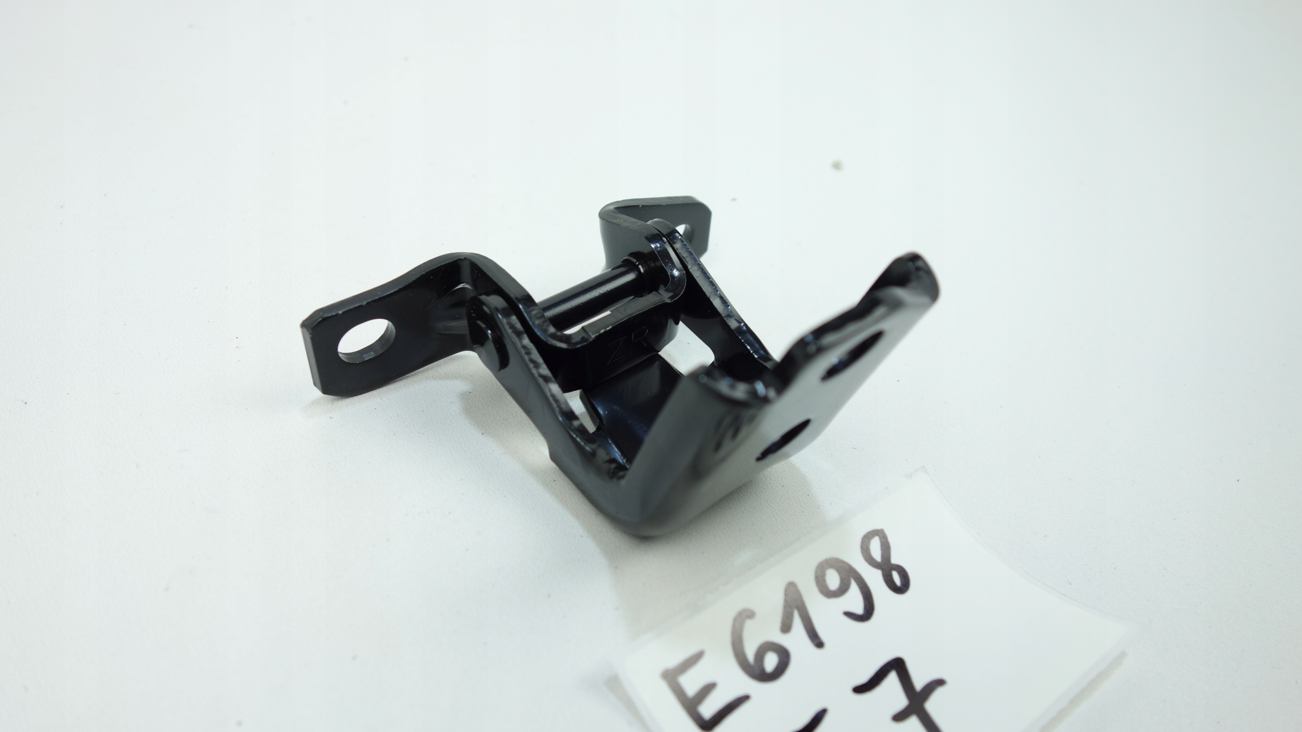 limiter door left rear part MAZDA 2 III DL,DJ 2015- D09L73240