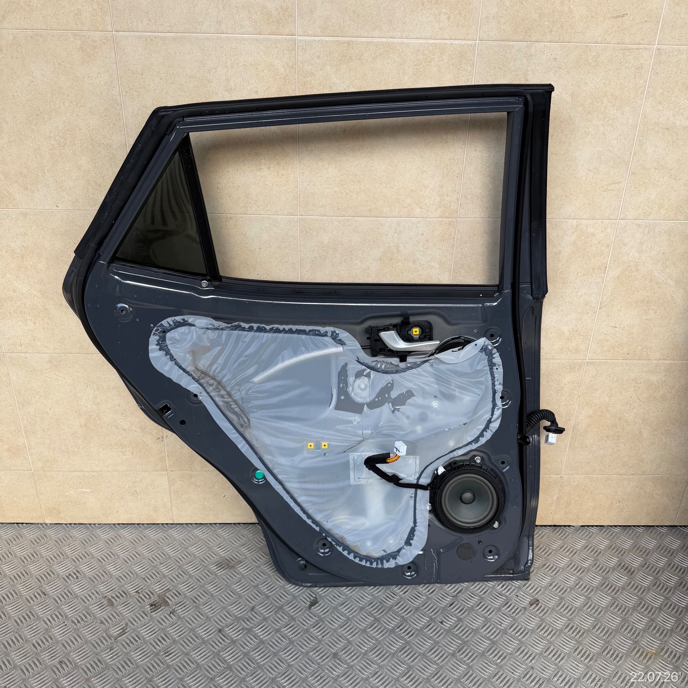 door complete rear. left KIA STONIC LIFT 2021 ROK