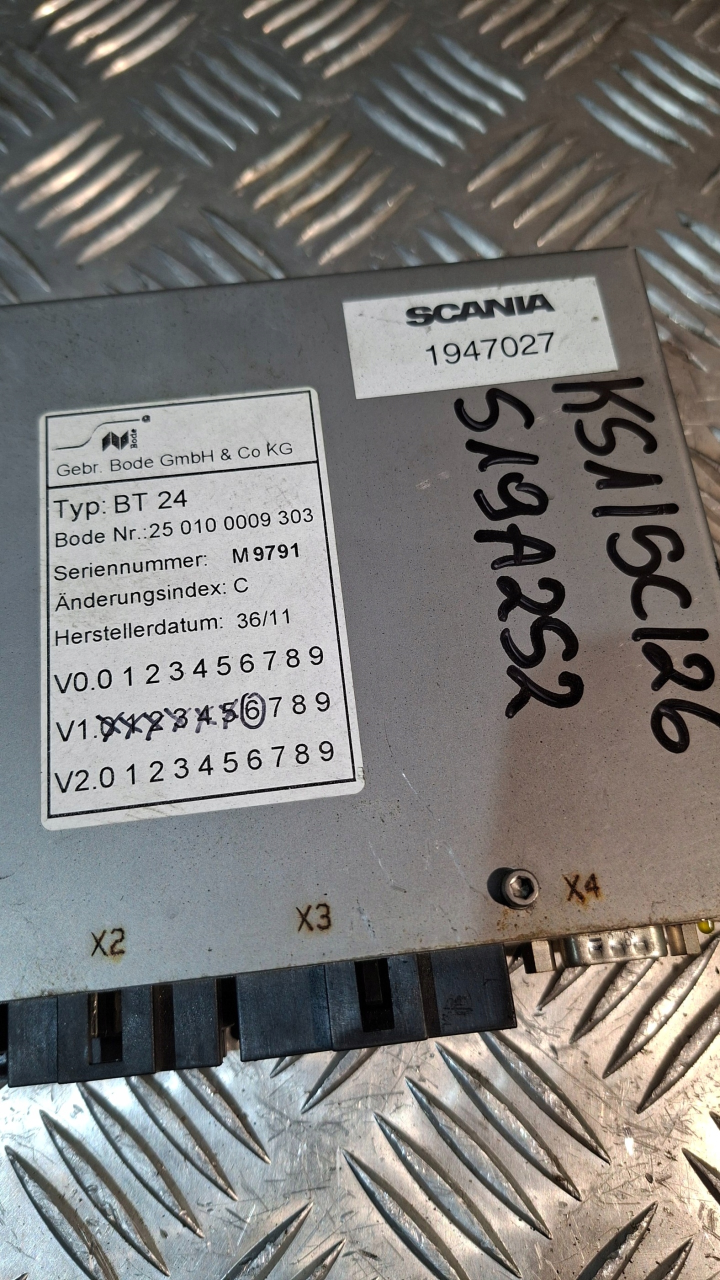JEDNOSTKA STERUJACA DRZWIAMI SCANIA 1947027