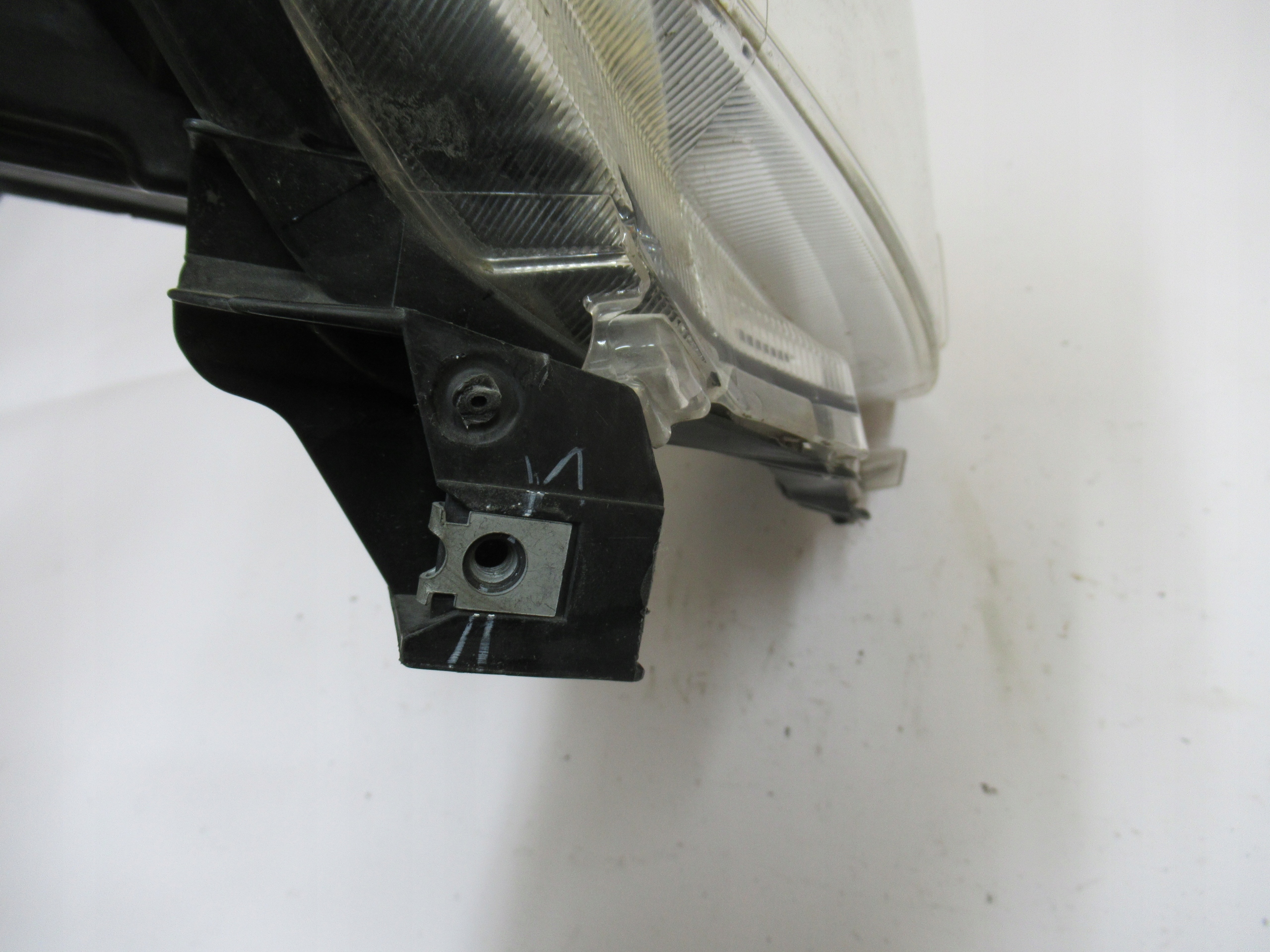 Reflektor light right NISSAN MICRA K13 10
