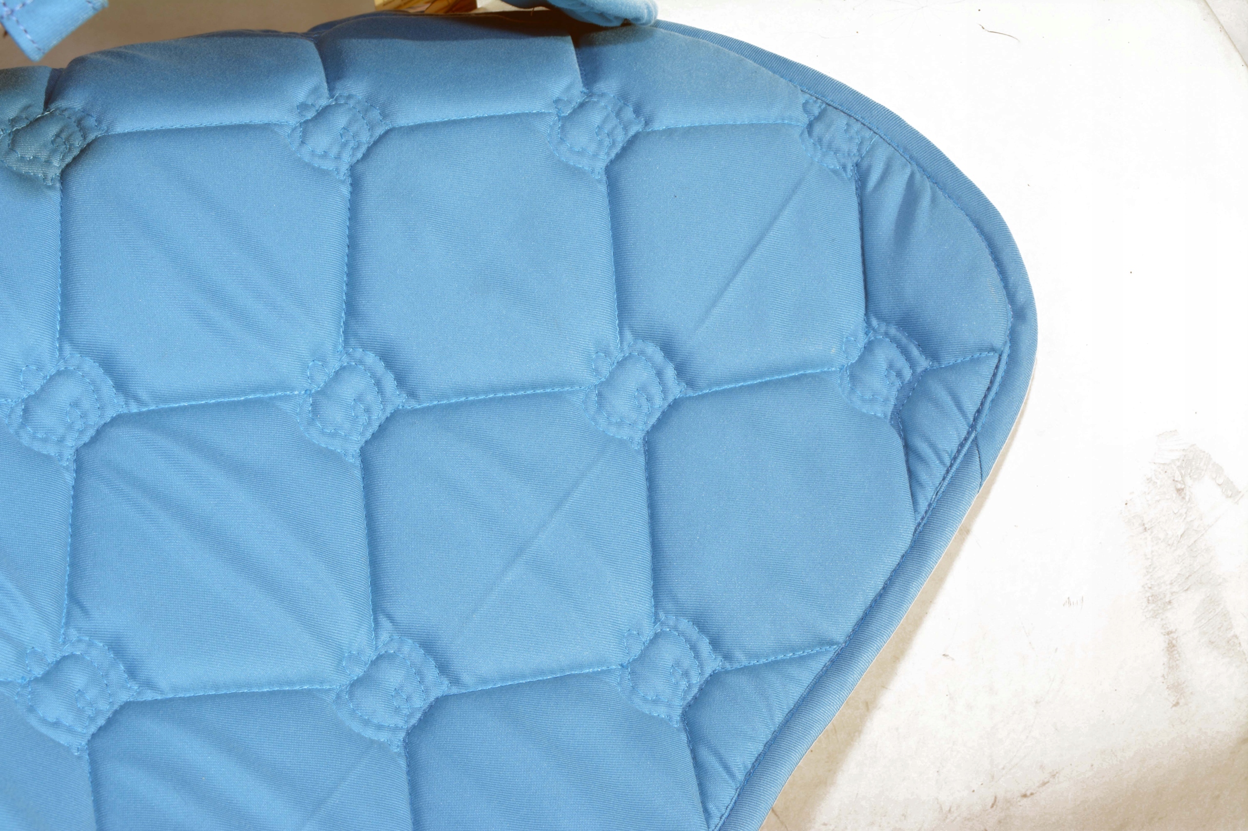 CZAPRAK ANATOMICZNY roz. FULL Kolor wielokolorowy