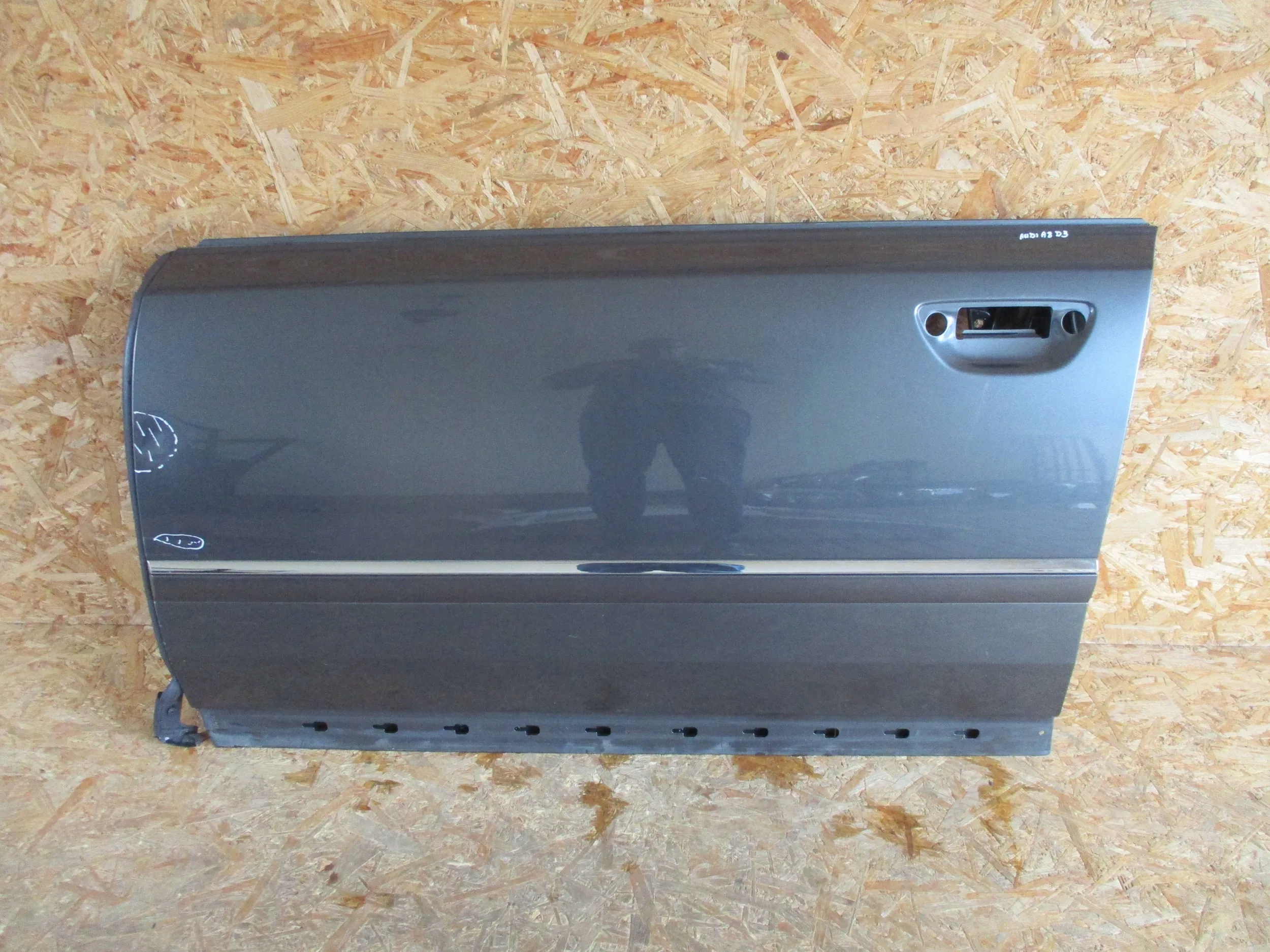 door front left AUDI A8 D3