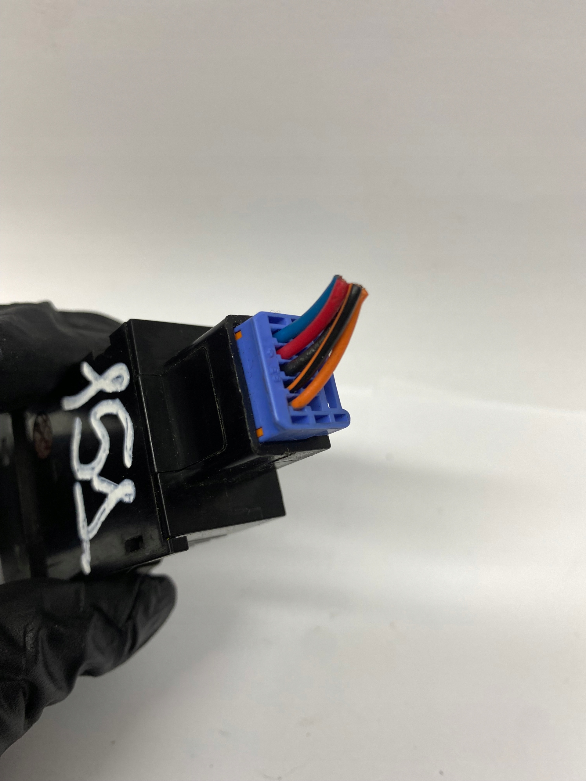 PANEL Regulations- Leuchten MAZDA 3 BK 04057810
