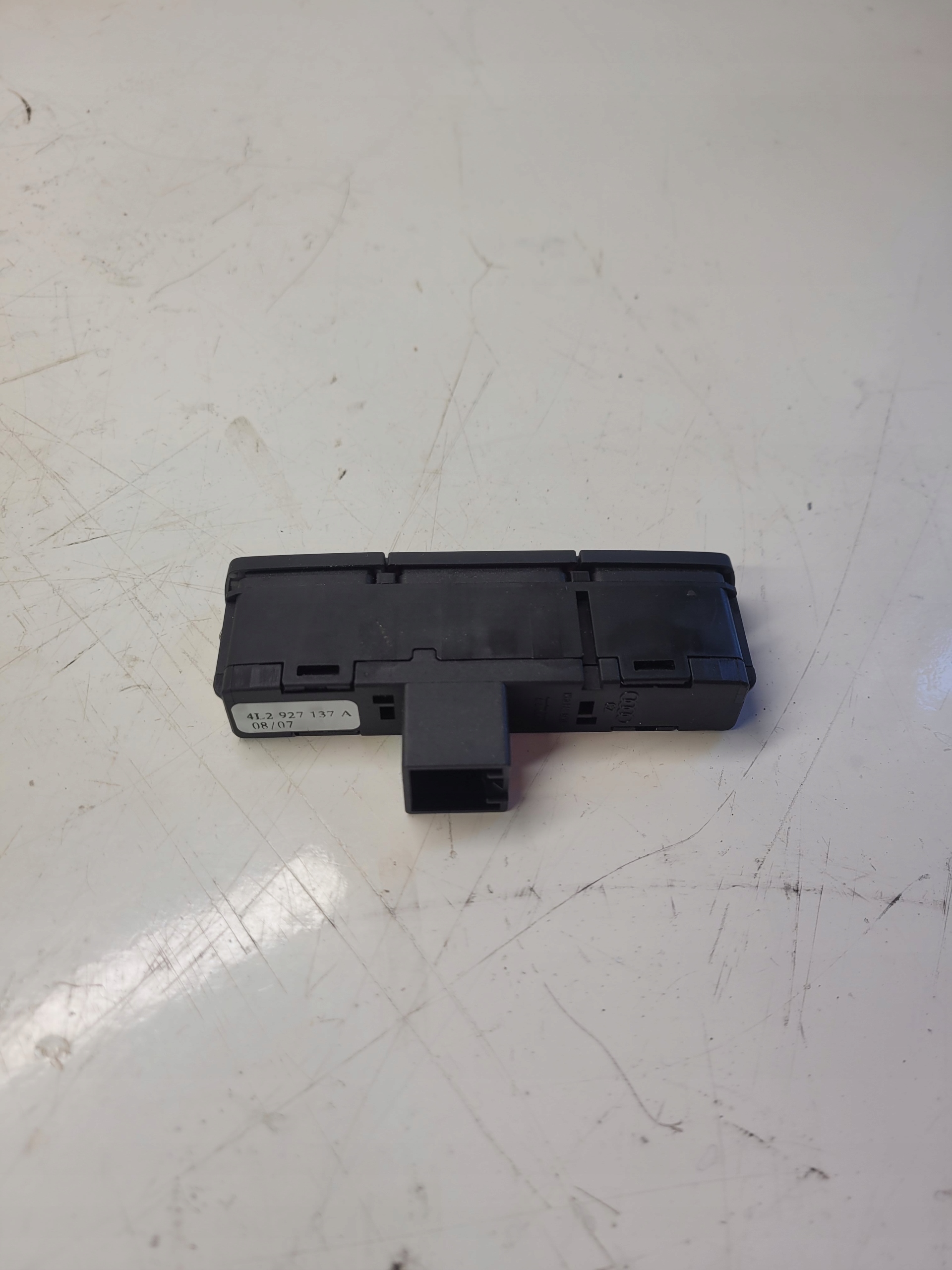 PANEL DES WARNBLICKSCHALTERS ESP AUDI Q7 4L2927137A UK