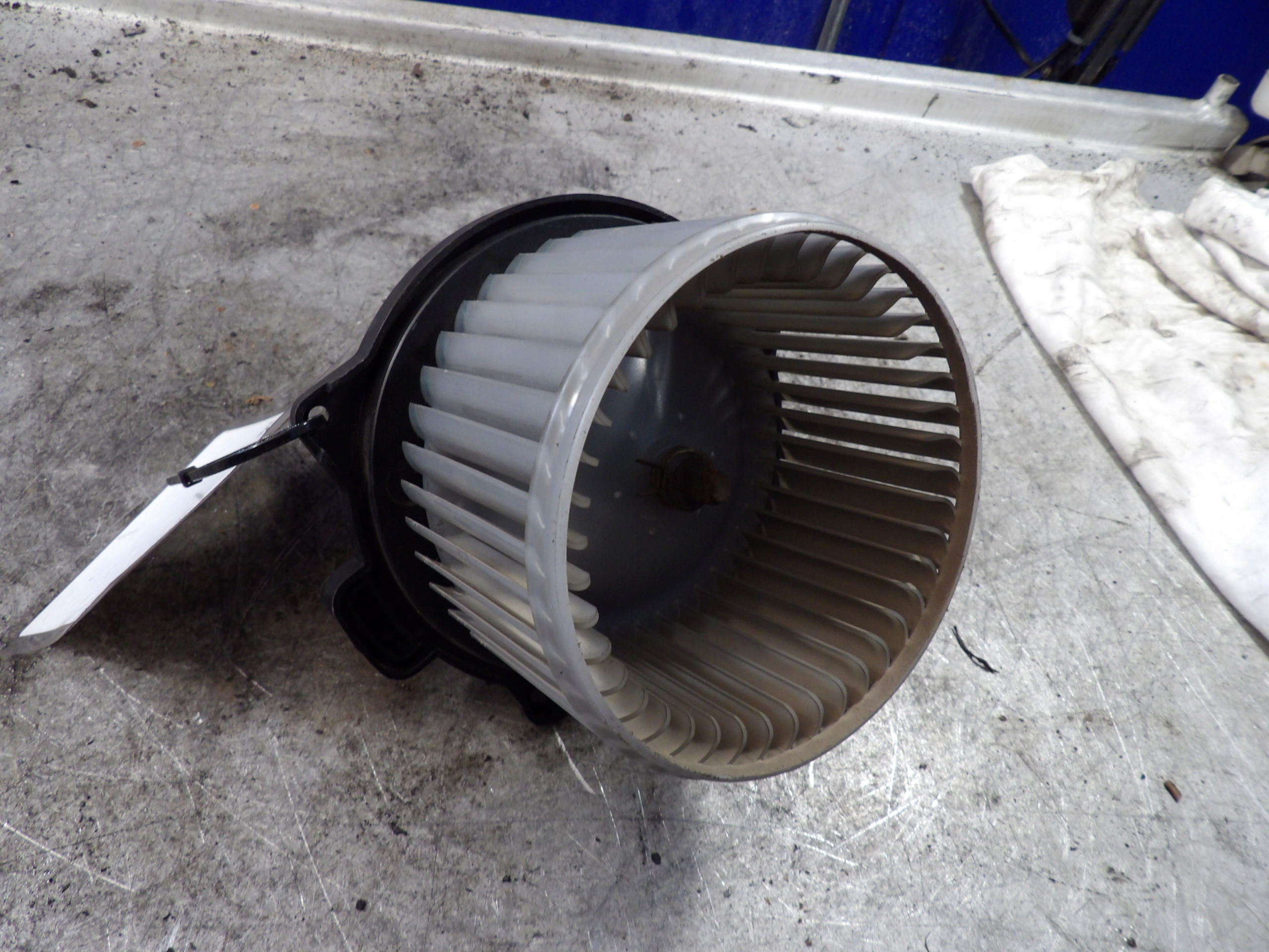 Suzuki Alto V ventilátor topení 194000-0982