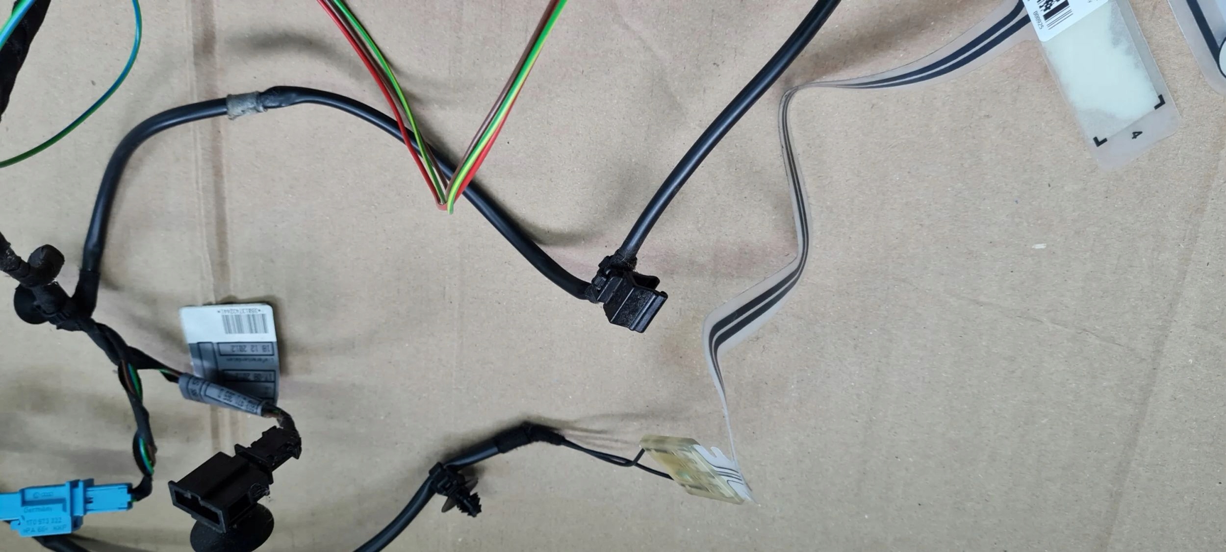 Q5 8R LIFT SQ5 MATA ZAJETOSCI SITZ Sensor 8U0963553