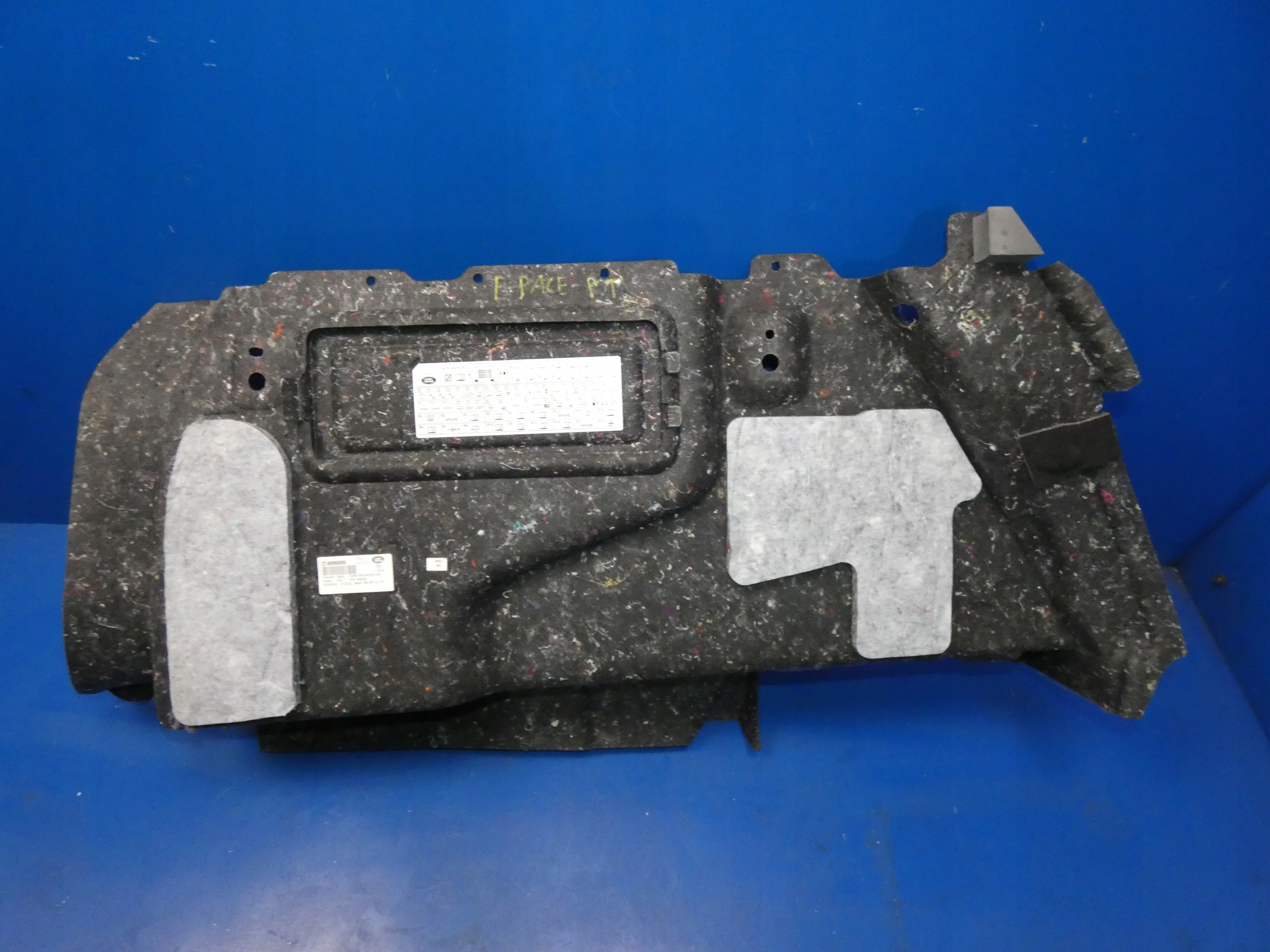 JAGUAR F-PACE X761 side upholstery boot right rear part