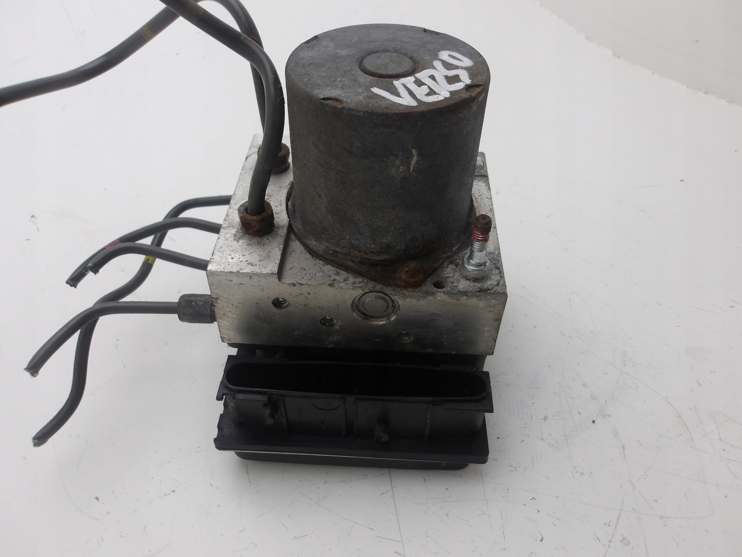 TOYOTA VERSO 09-13 pump ABS control unit 0265951566
