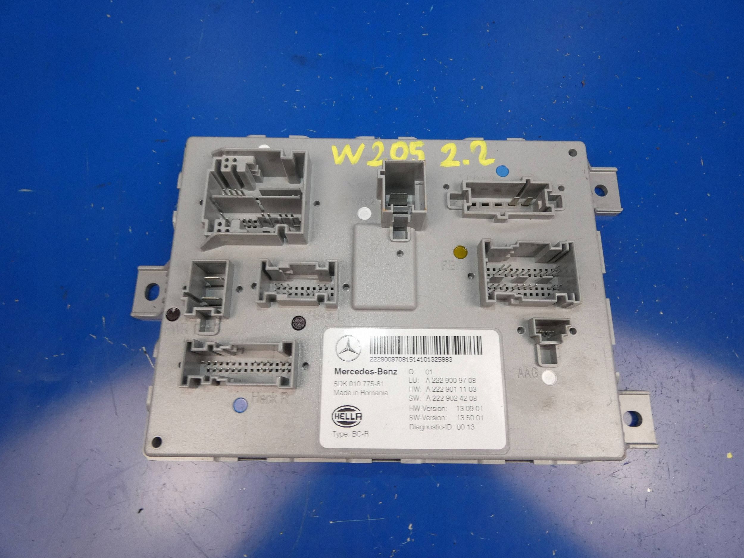 MERCEDES C KLASA W205 GLC W253 module control unit compartment SAM
