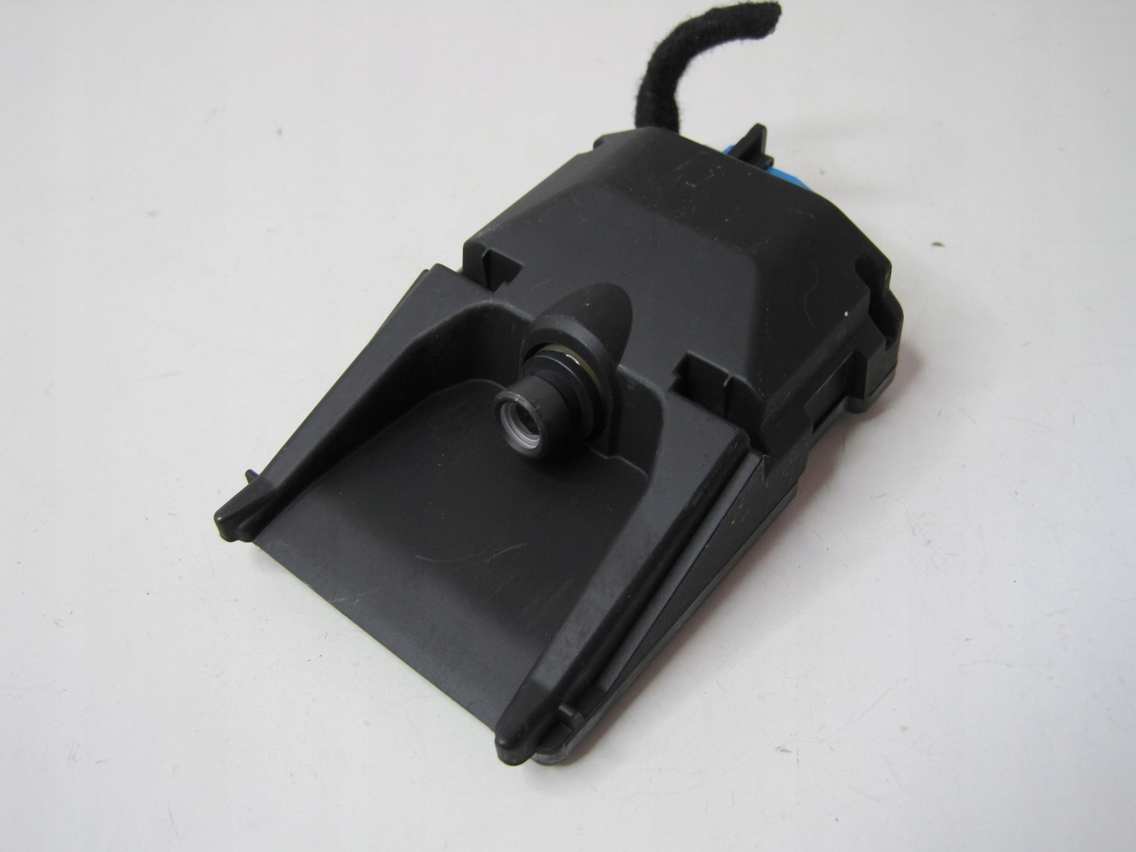 Moduł kamera czytnik szyby Citroen Crossback DS3 9832936080