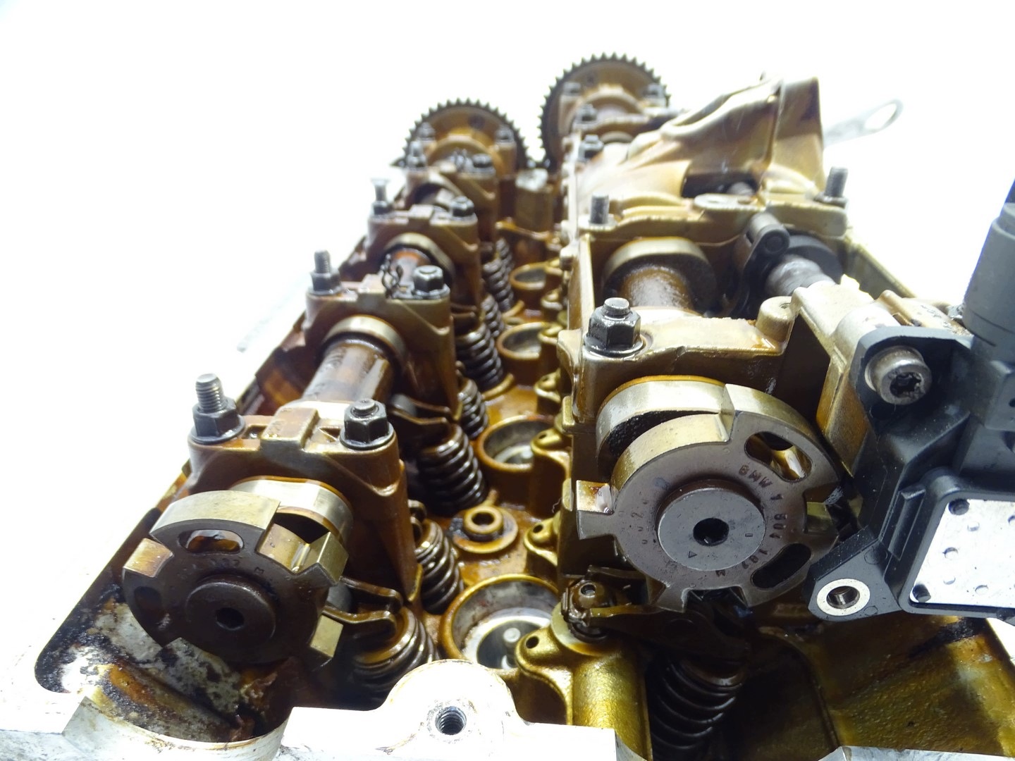 complete head. BMW E65 4.4 V8 750638811