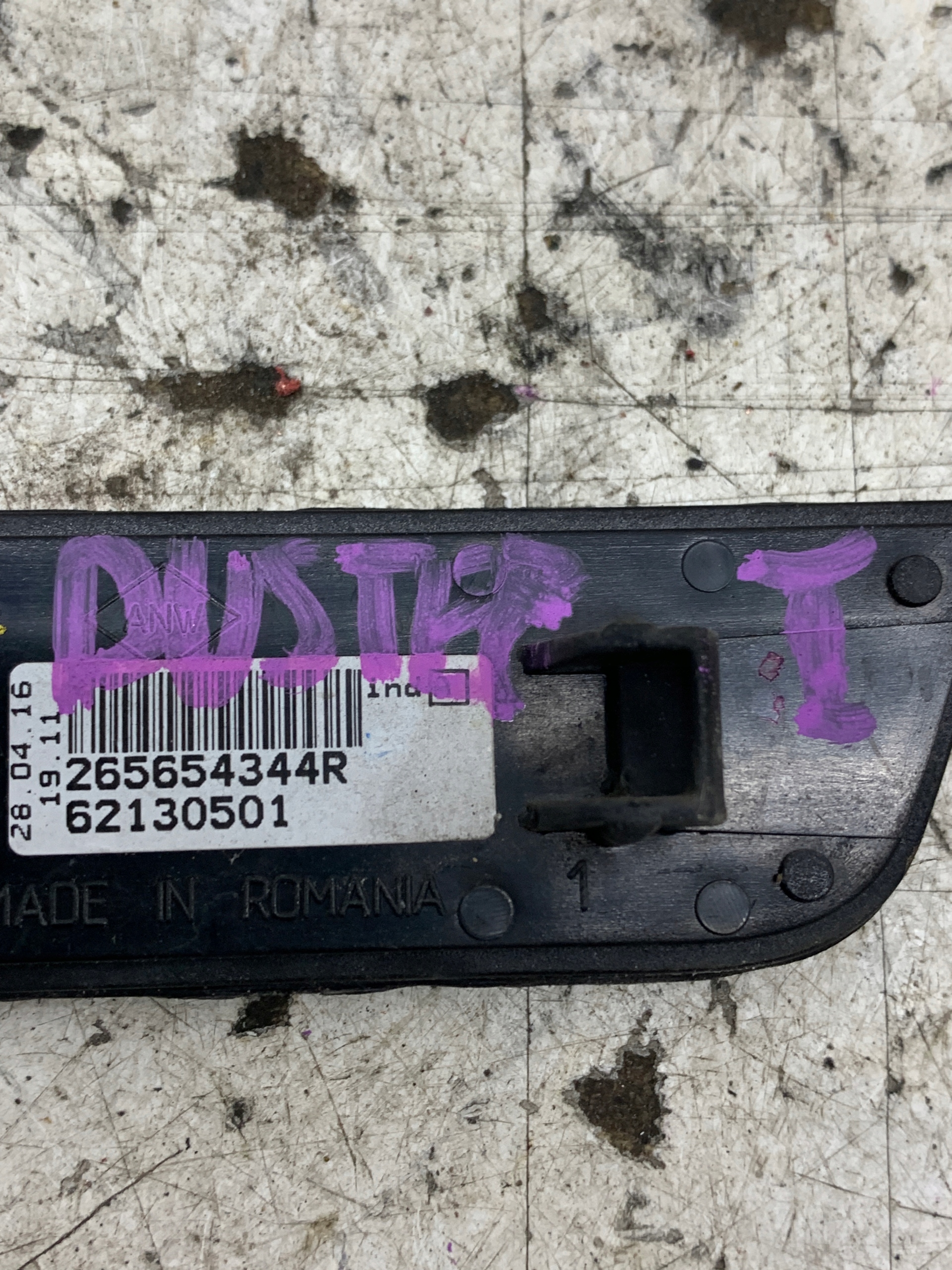 ODBLASK Paraurti sinistra posteriore 265654344R DACIA DUSTER e LIFT (2013-2017)