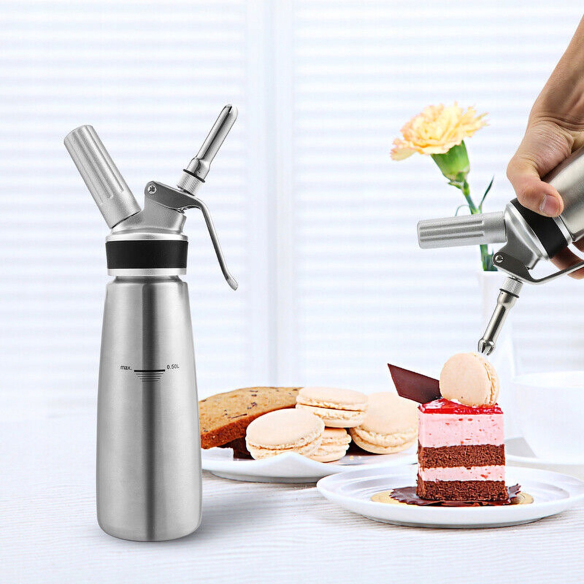 Sifon Na Šlehačku Poj. Nerezová ocel nový 0,5L