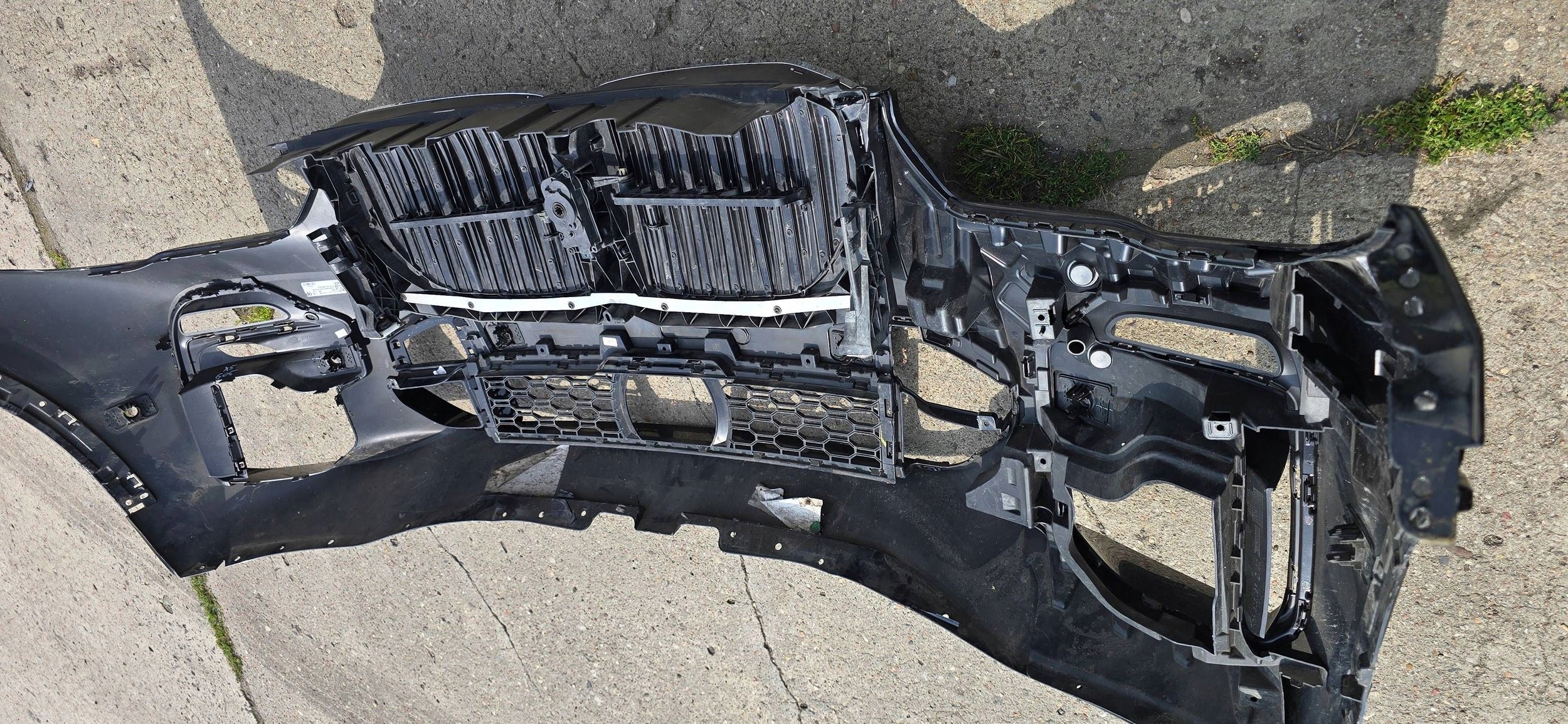 BMW X5 G05 vorne Frontstoßstange