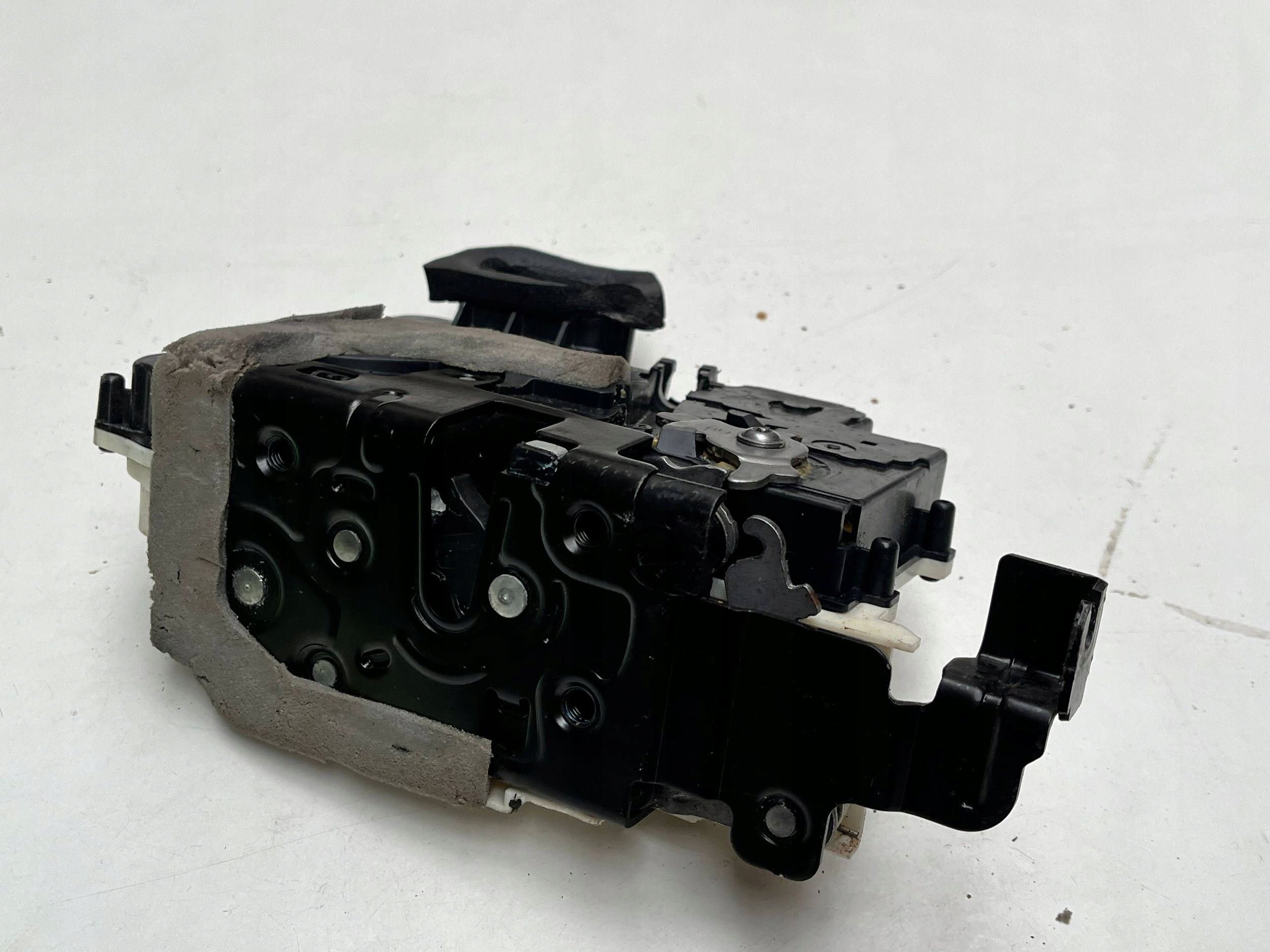 lock door przednich Audi A6 S6 C8 4K 4K1837015K !J