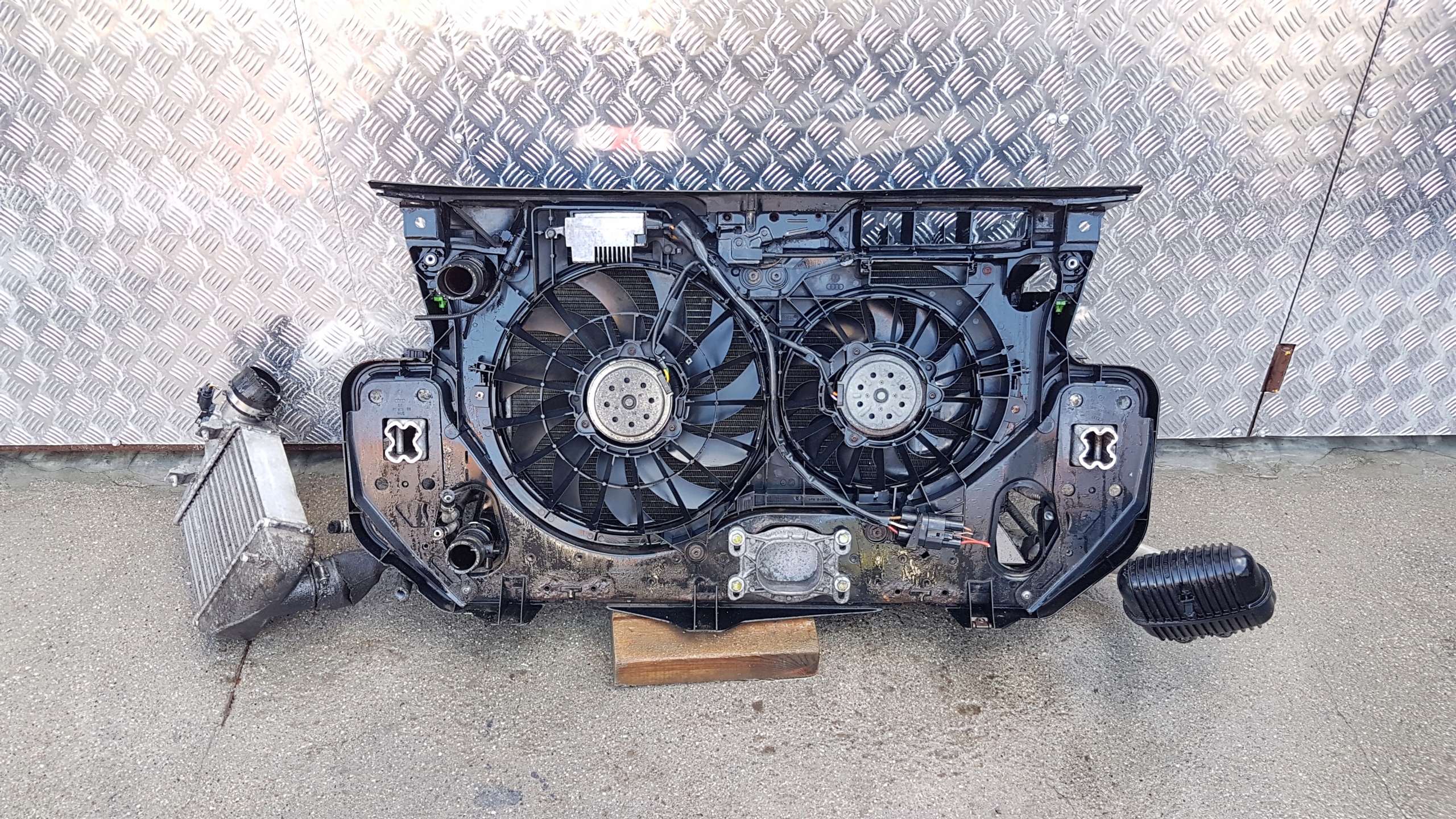 Schlossträger AUDI A6 C6 1.8T 2.0TDI