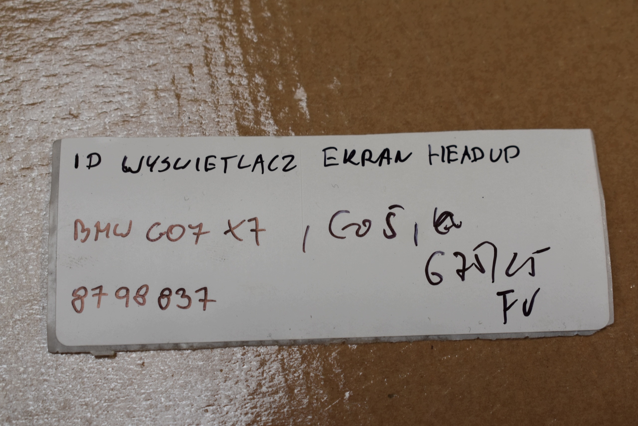 IDEALNY Display HEAD-UP BMW G07 X7 G05 1