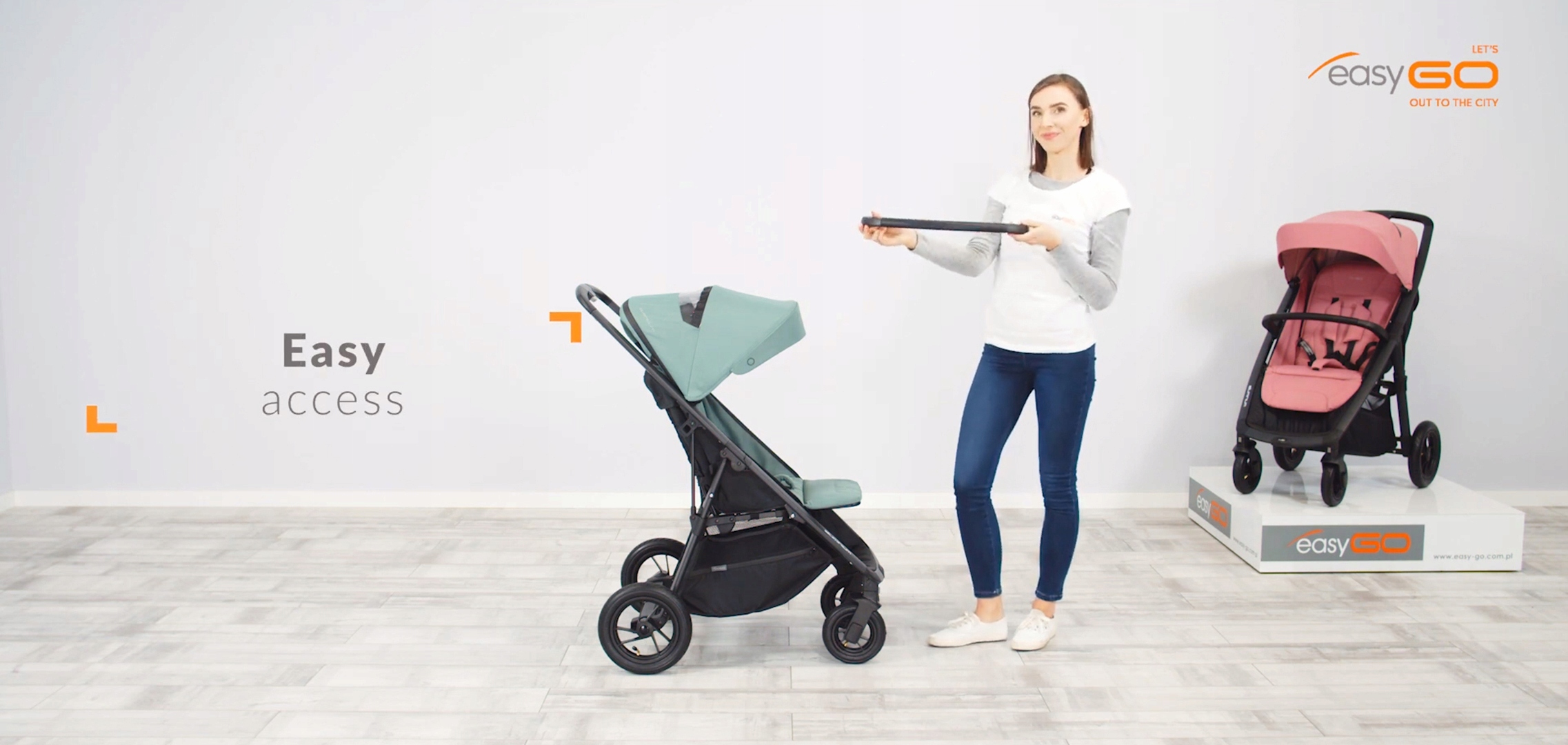 Wózek spacerowy EASYGO QUANTUM POMPOWANE KOŁA 22KG Głębokość produktu po złożeniu 59 cm