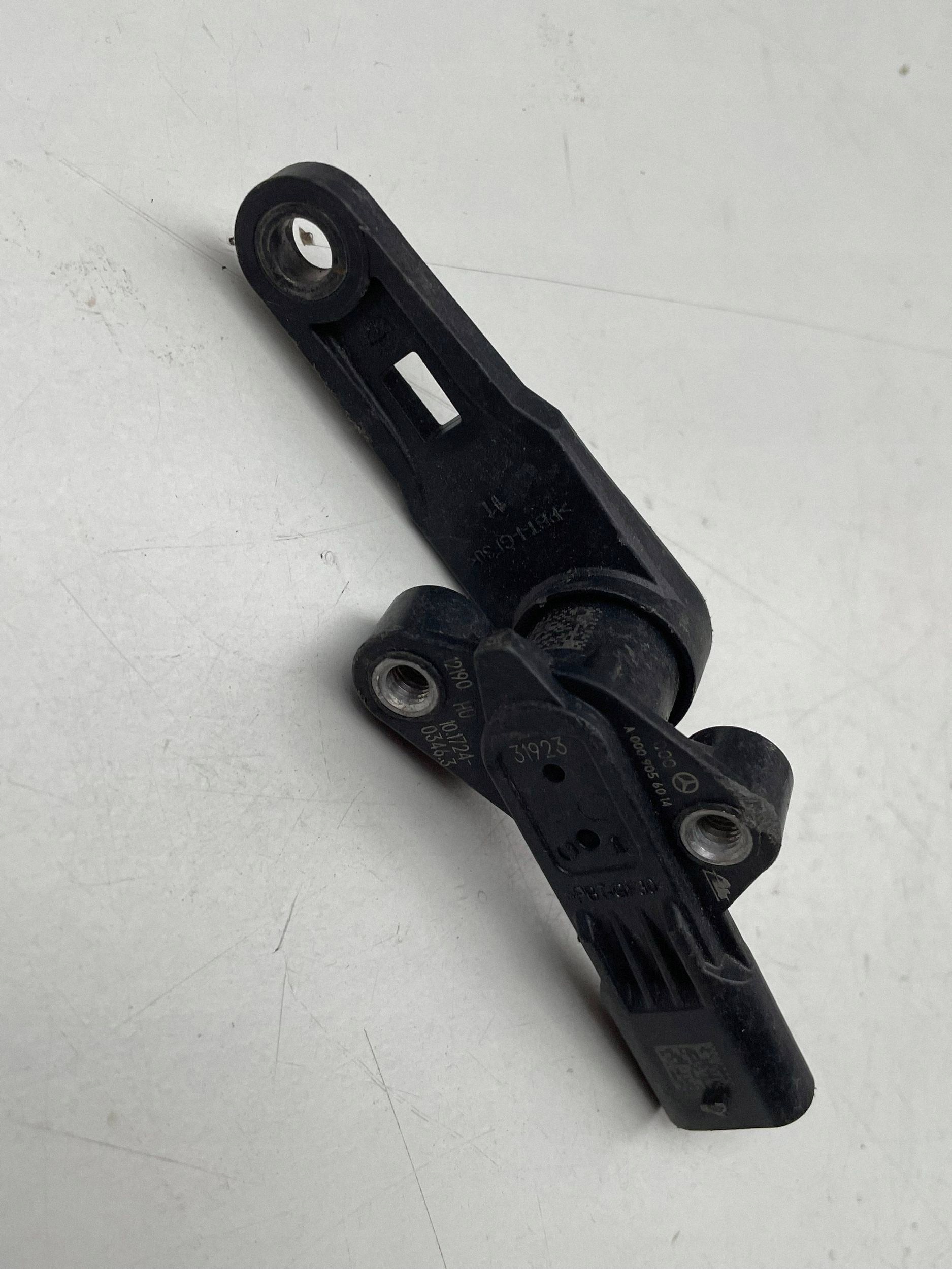 Sensor MERCEDES-BENZ A W176 A0009056014 Original!