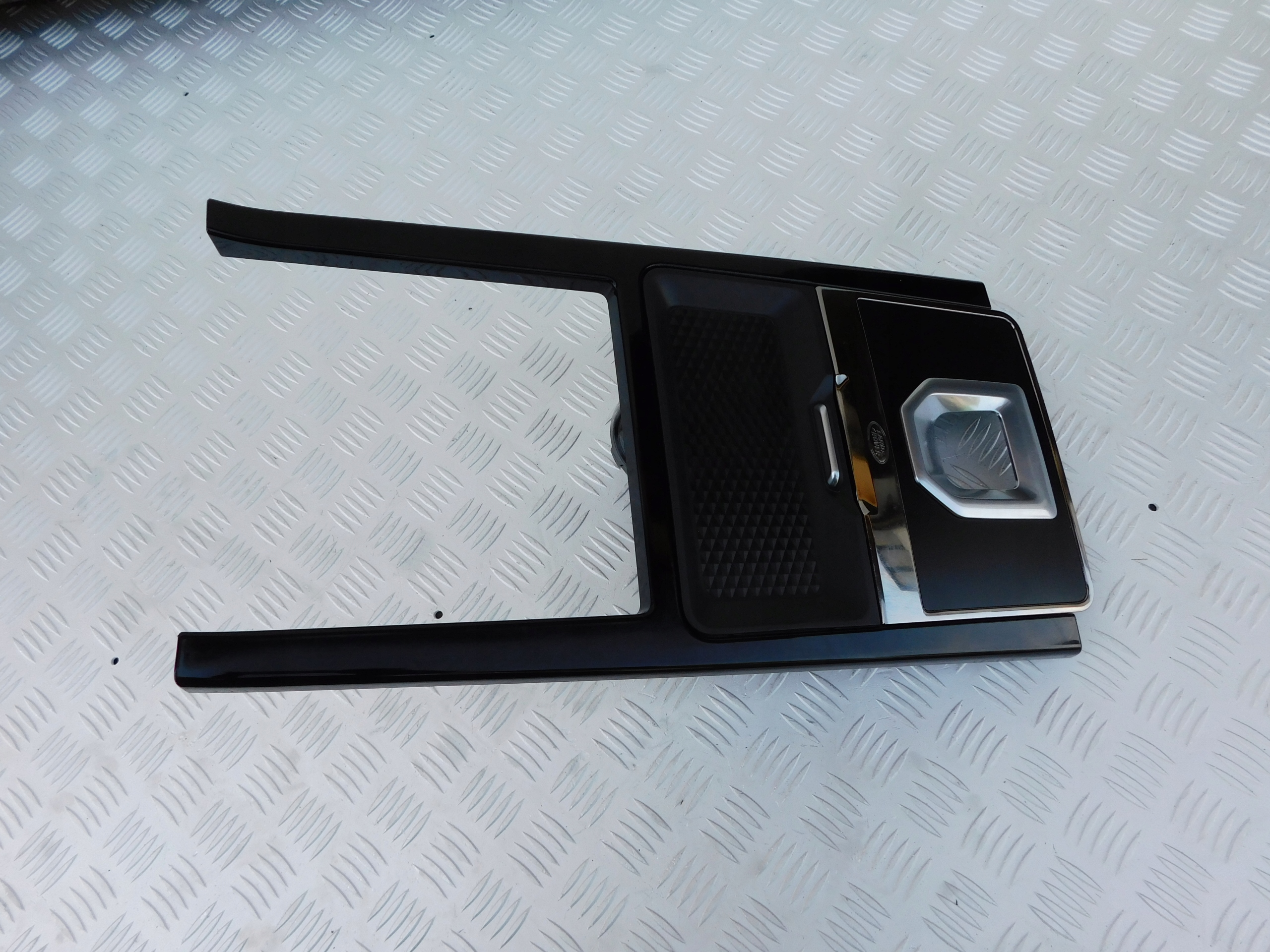 Land Rover Evoque Discovery Plastique Moyenne Console Support plaque kubka OEM