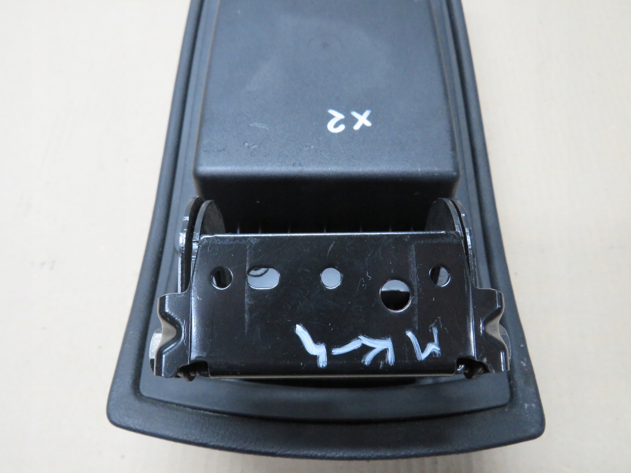 FORD MONDEO MK4 подлокотник