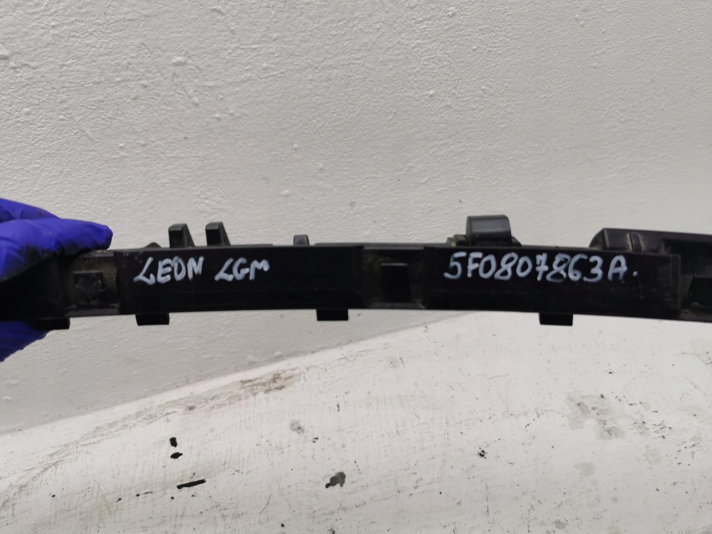 bumper bracket rear SEAT LEON III FR 5F0807863A