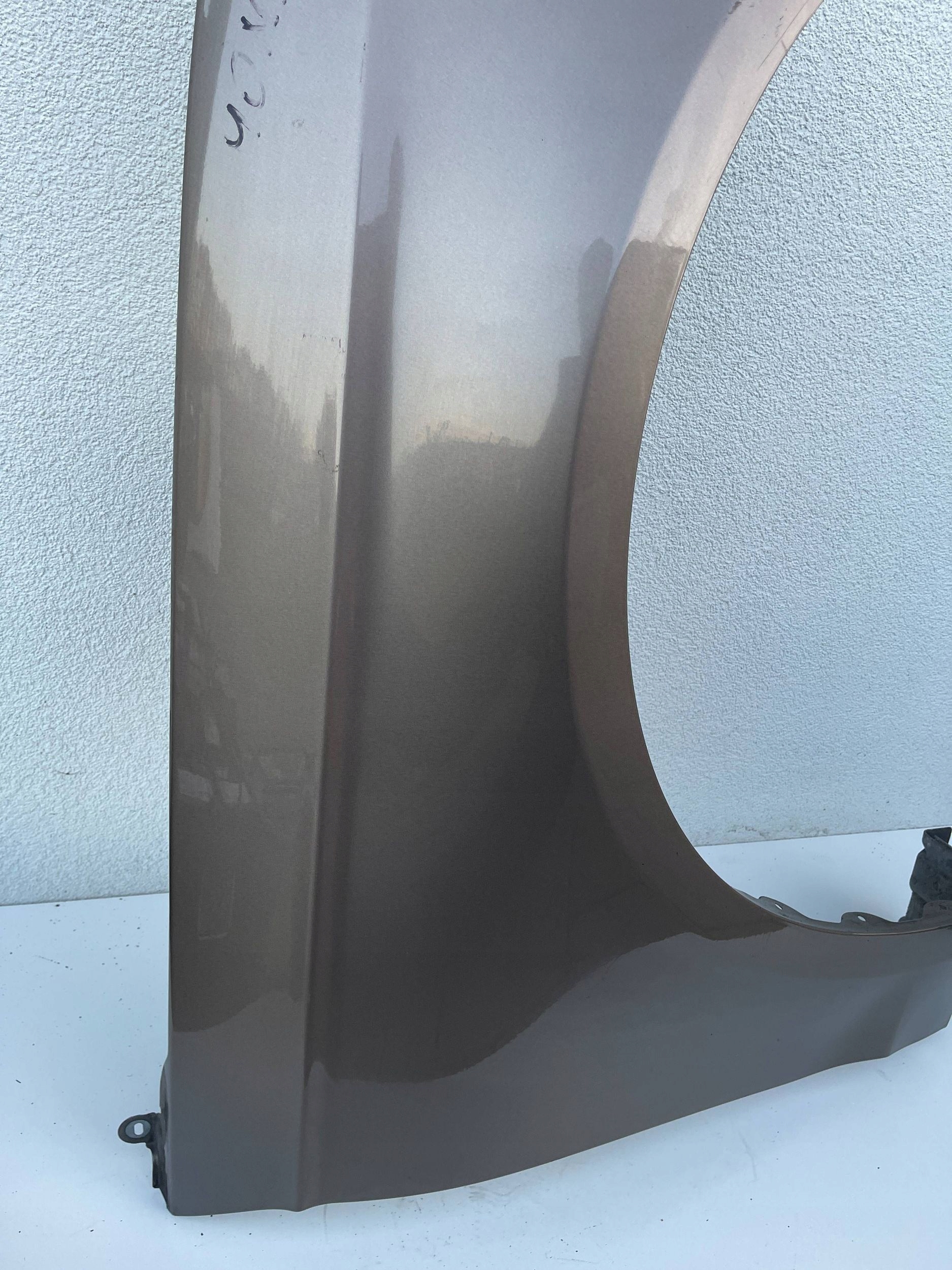fender front front right Ford Mondeo MK5 V 14