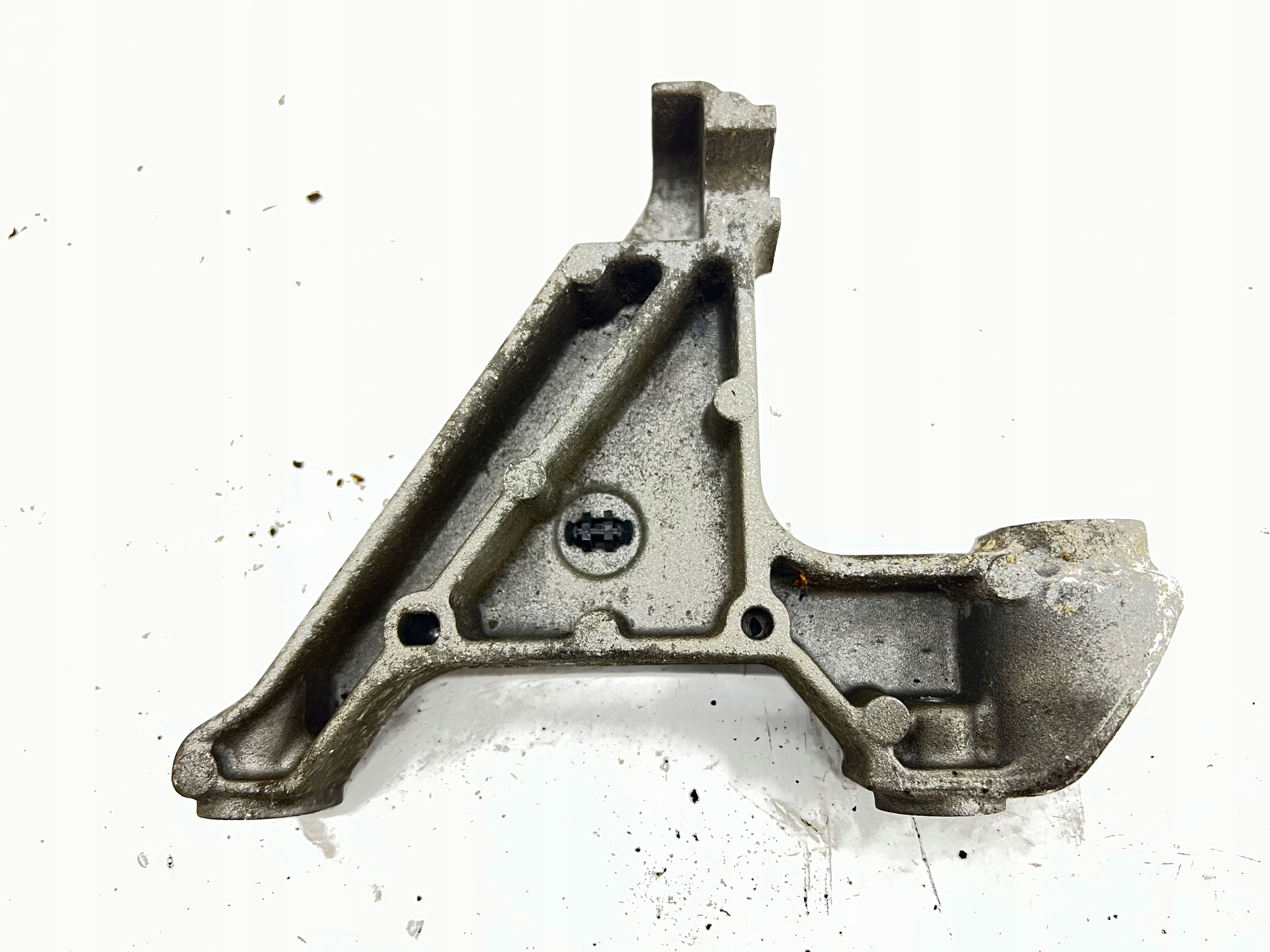 engine mount TRAFIC III VIVARO B 1.6 DCI 244834609R 93450725