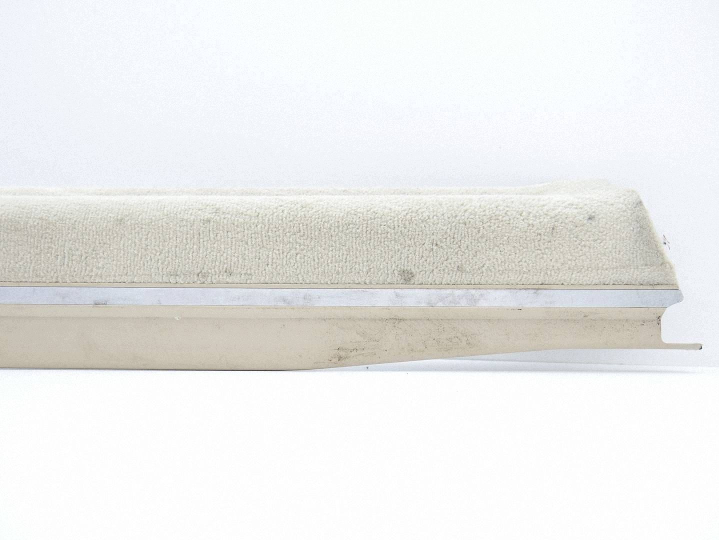 moulding cap threshold left MERCEDES SL R129 JASNA 1296800135