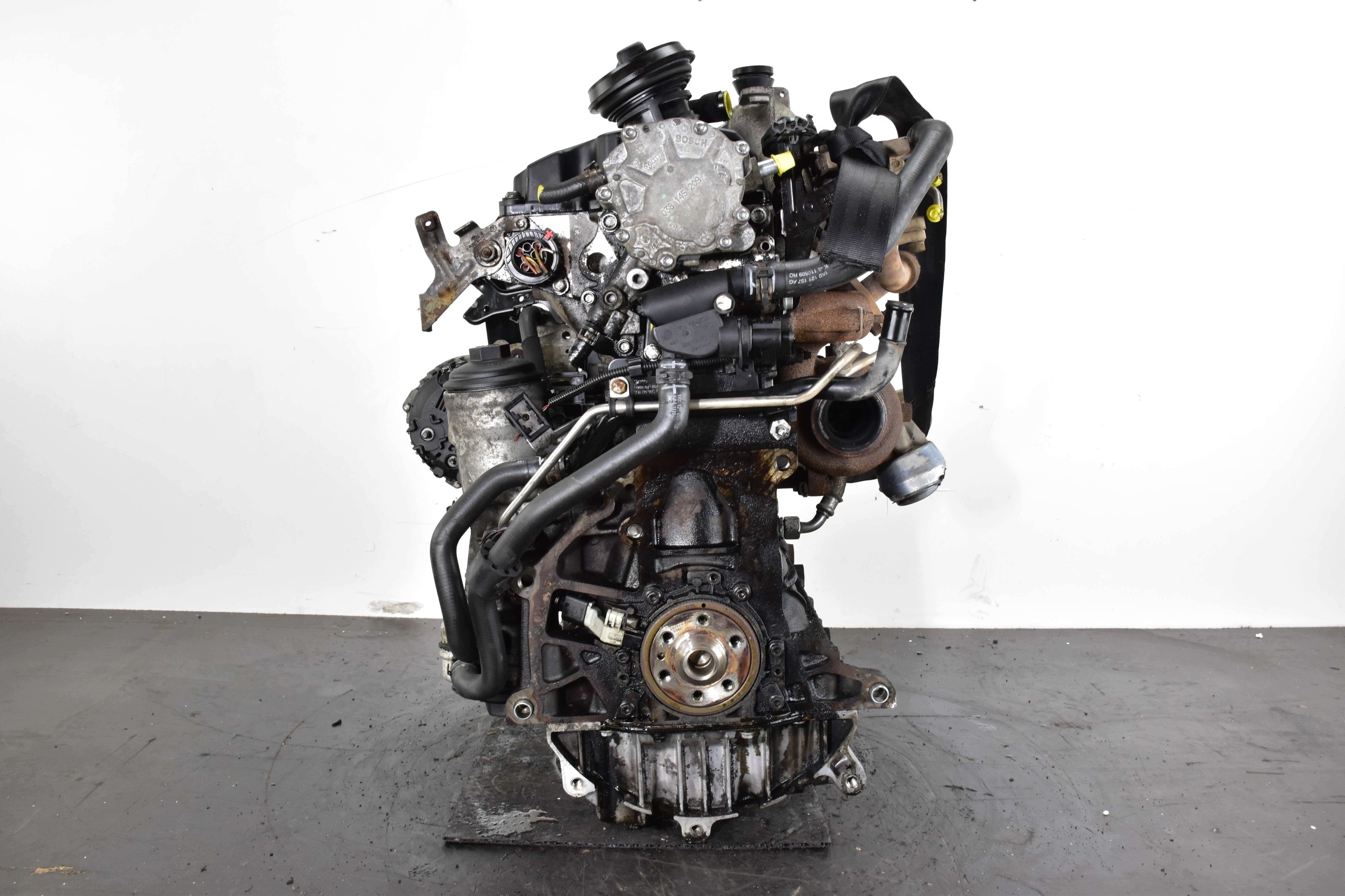 engine PASSAT B6 GOLF V TOURAN OCTAVIA II TOLEDO 1.9TDI 105KM BXE KOMPRESJA
