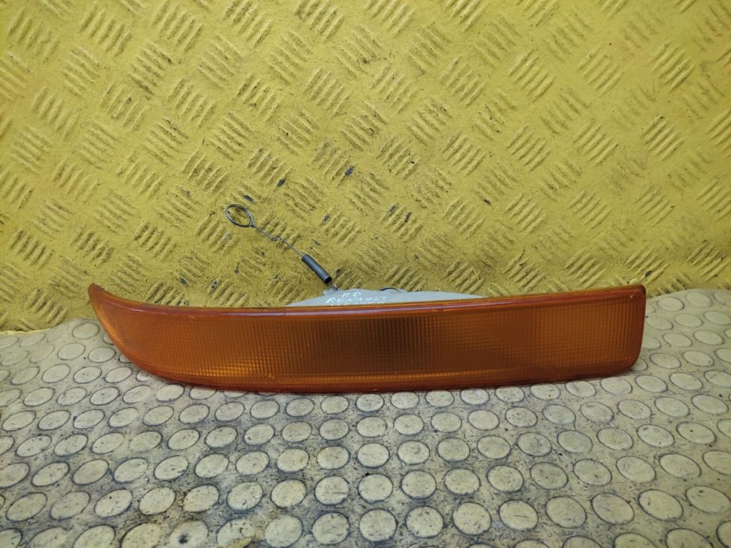 RENAULT MASTER II indicator right front 7700352108