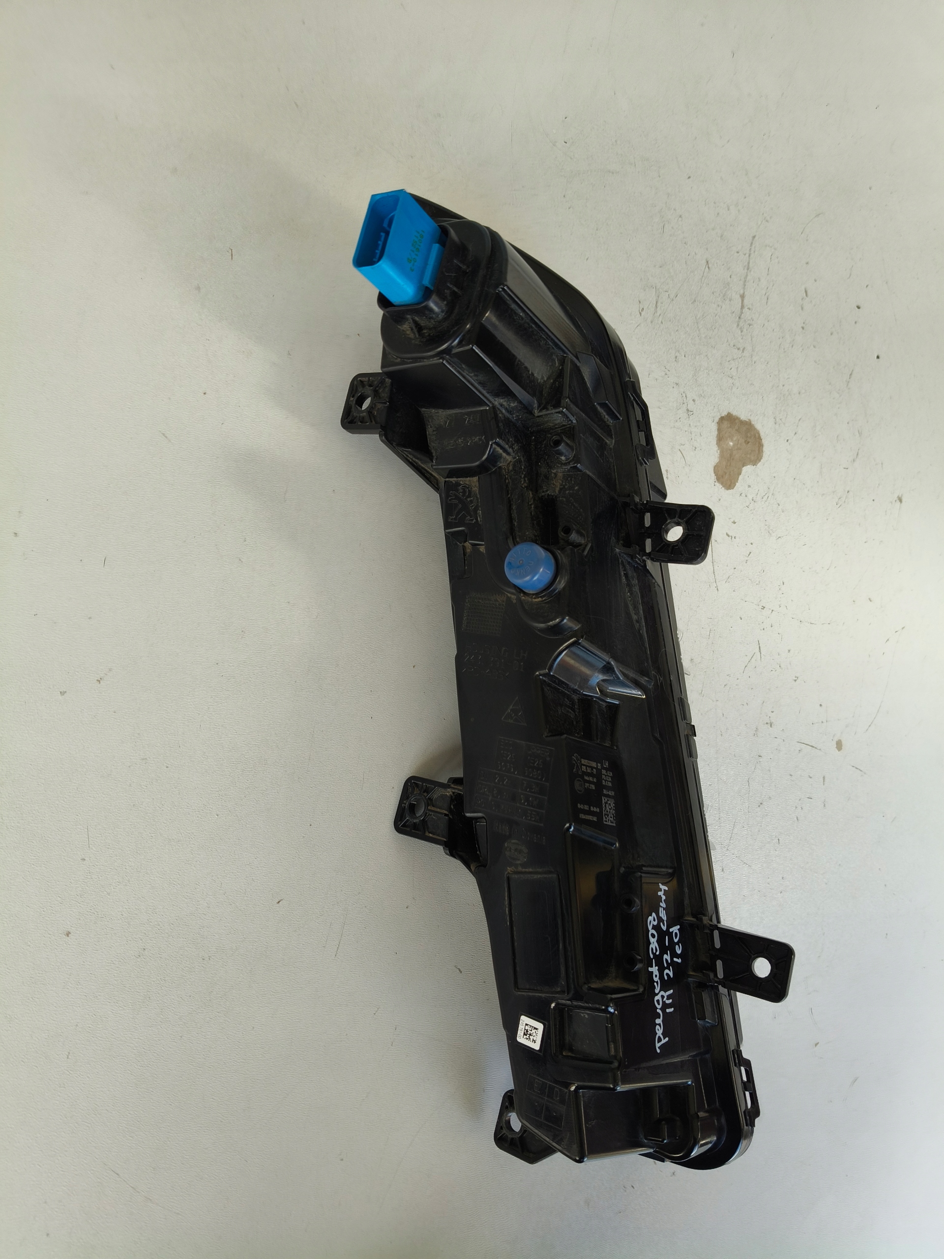 Nebelscheinwerfer links PEUGEOT 308 III LED DRL 22
