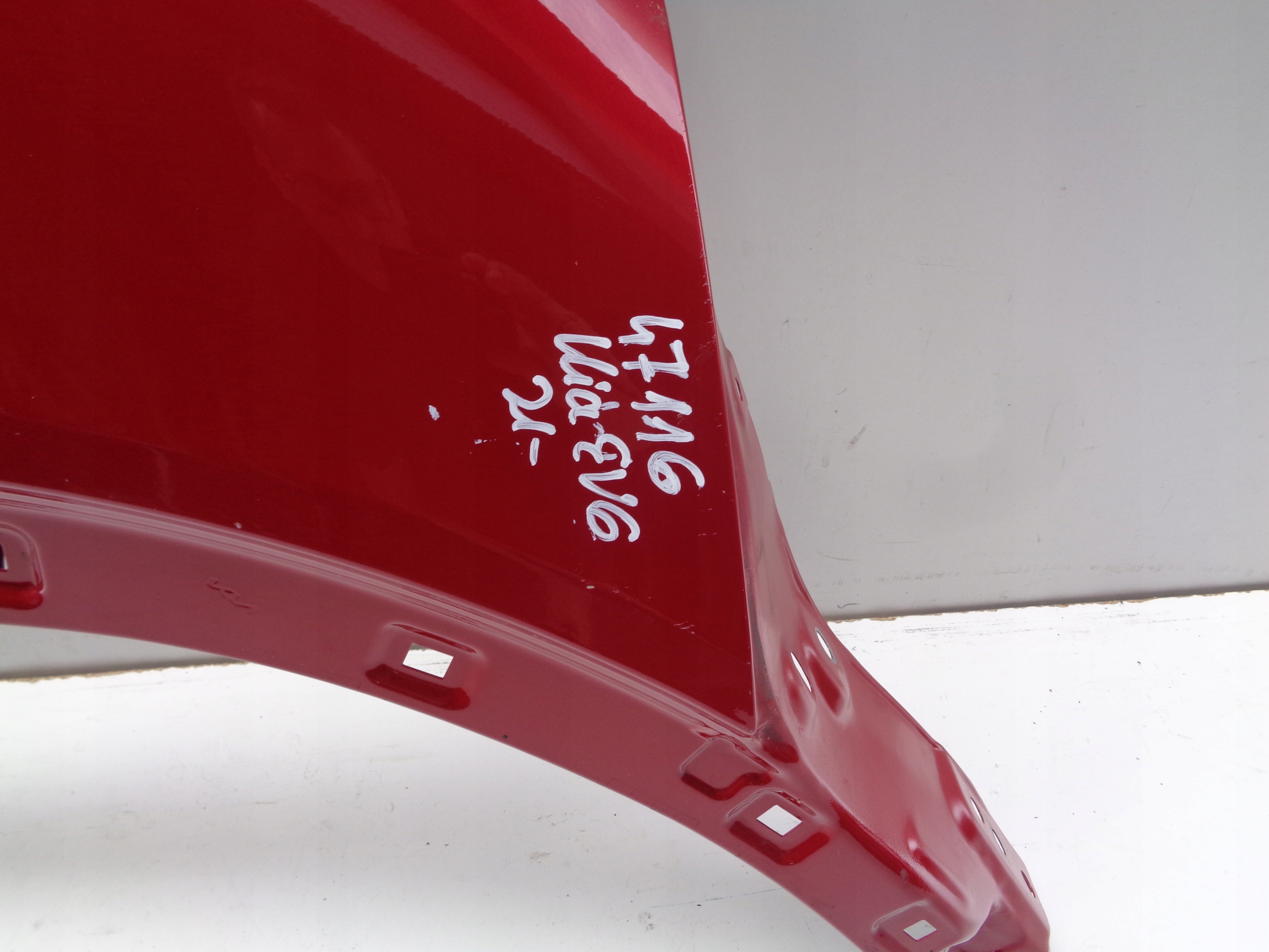 fender right front KIA EV6 21- NR 47116