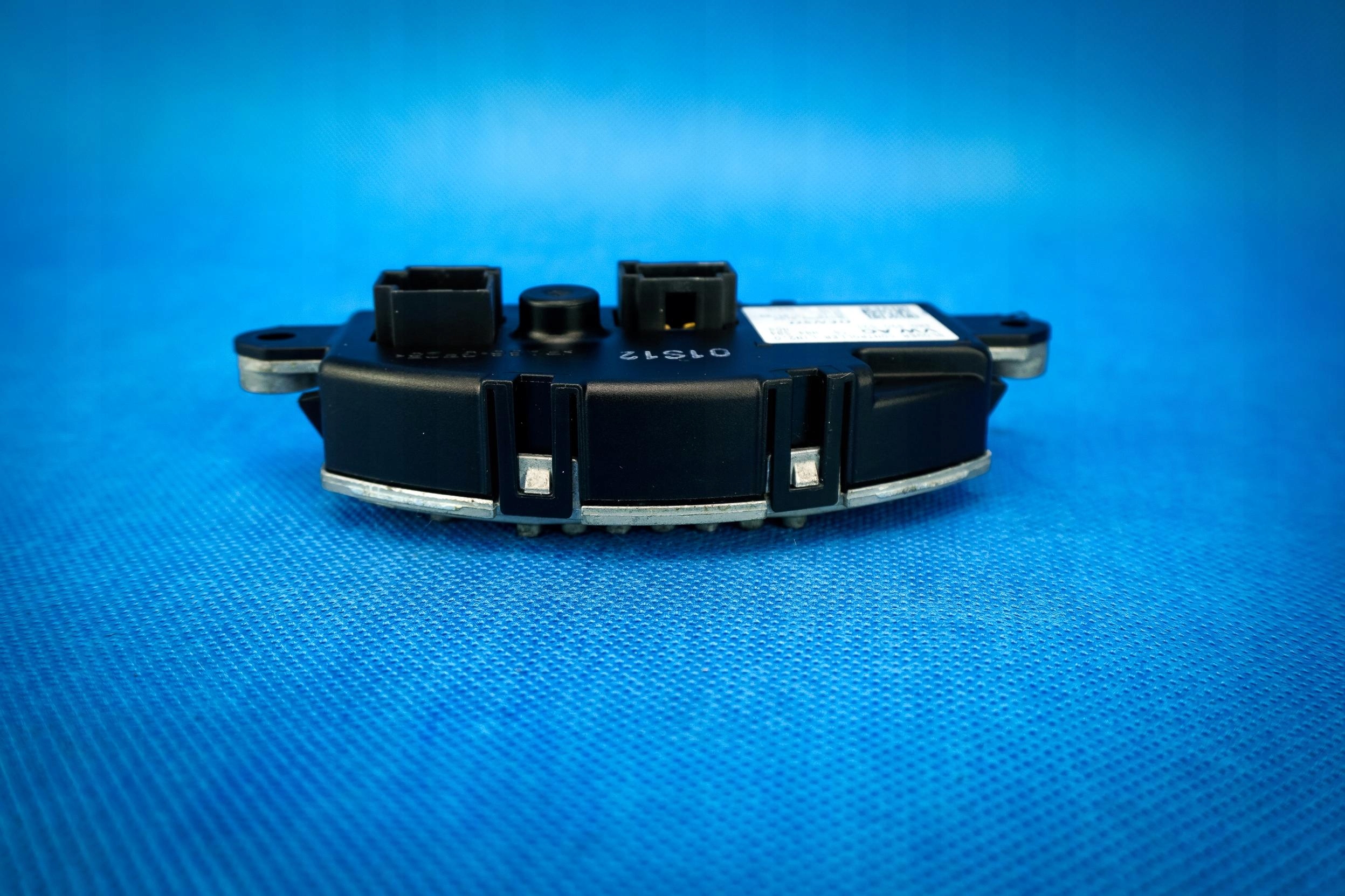 Regulator de chauffage Audi A8 4N Q7 4M Q8 4M0820521