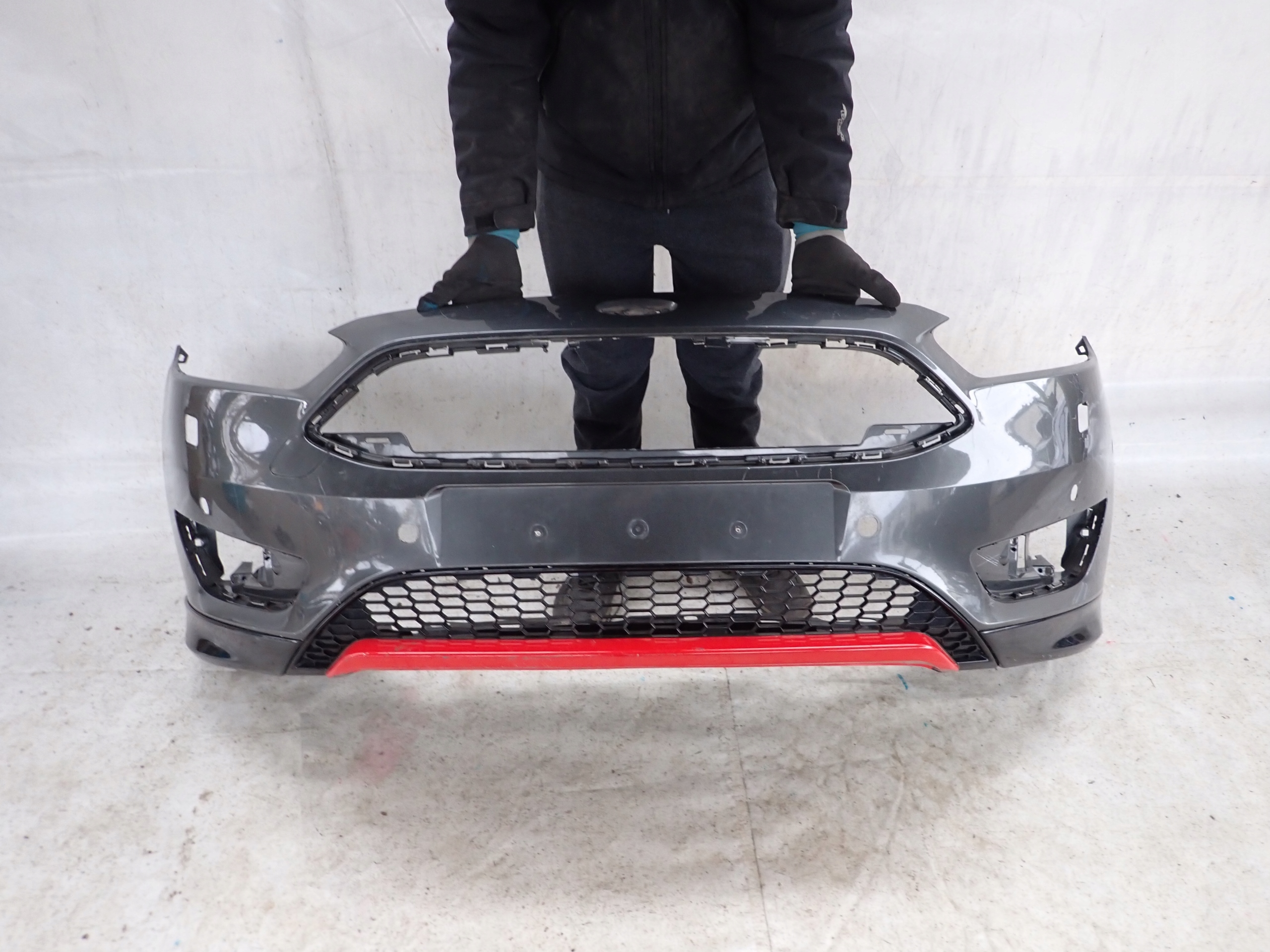 FORD FOCUS MK3 ST-LINE LIFT 14- bumper front front 6PDC SPR + cover