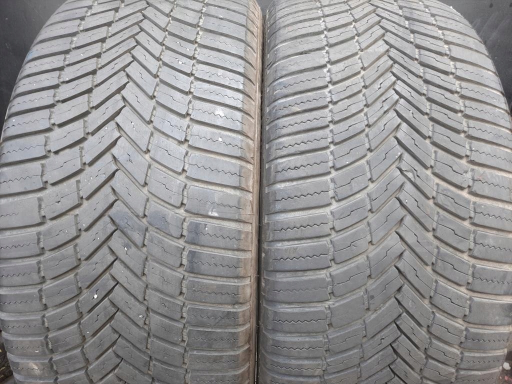 245 / 45R19 Bridgestone WeatherControl 5,8 мм ВС