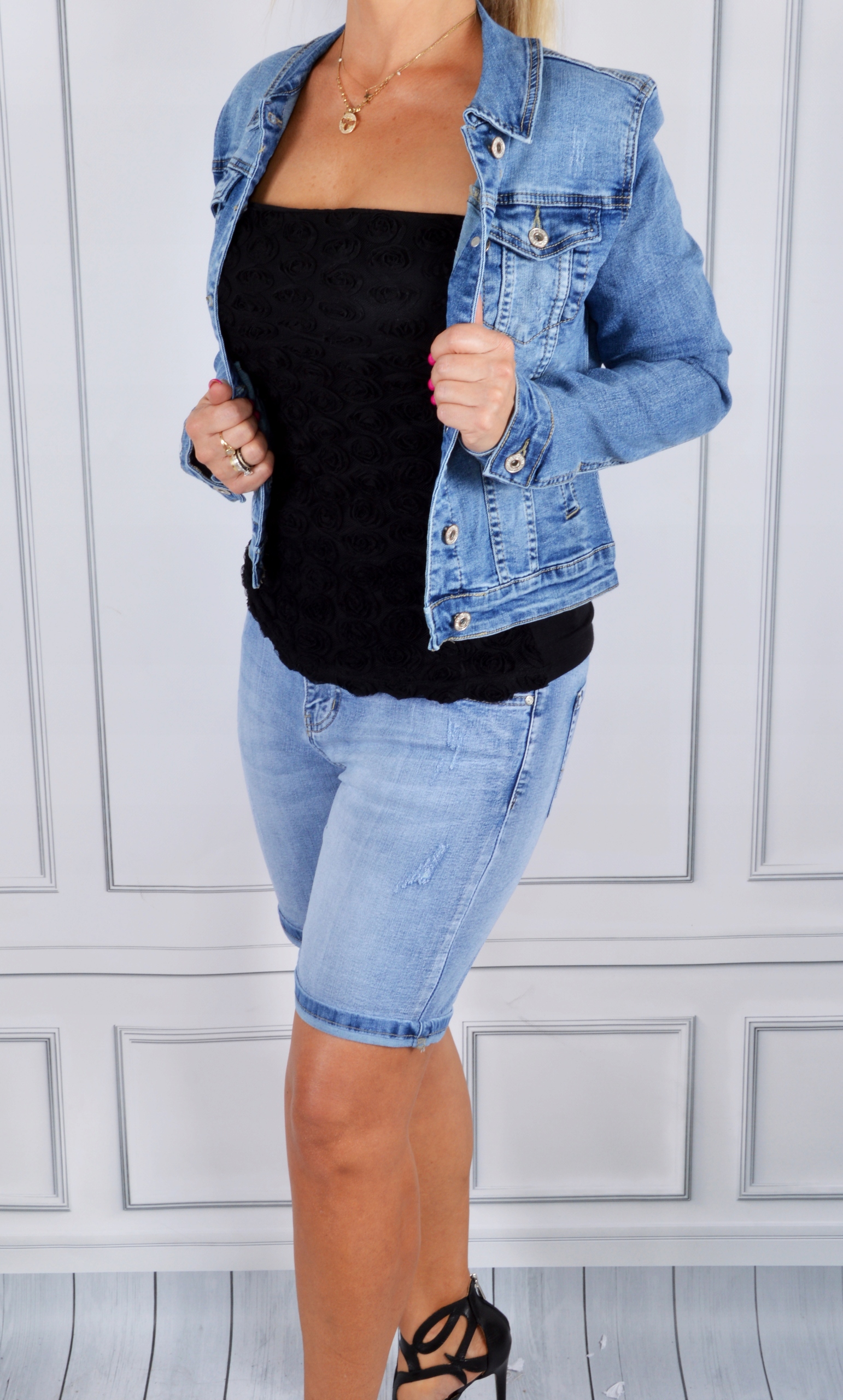 Katana Kurtka Jeans Klasyczna Jeansowa Plus Size Długość do bioder