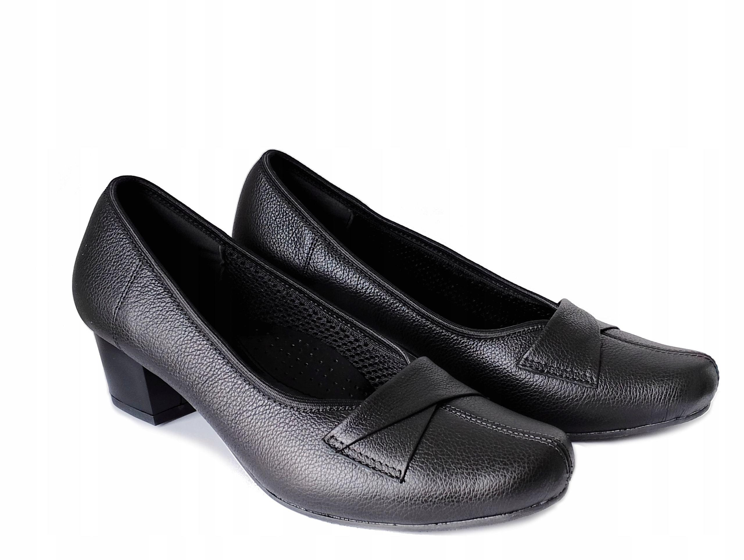 Krisbal 59 lodičky Polské černé 40 Kůže Nat