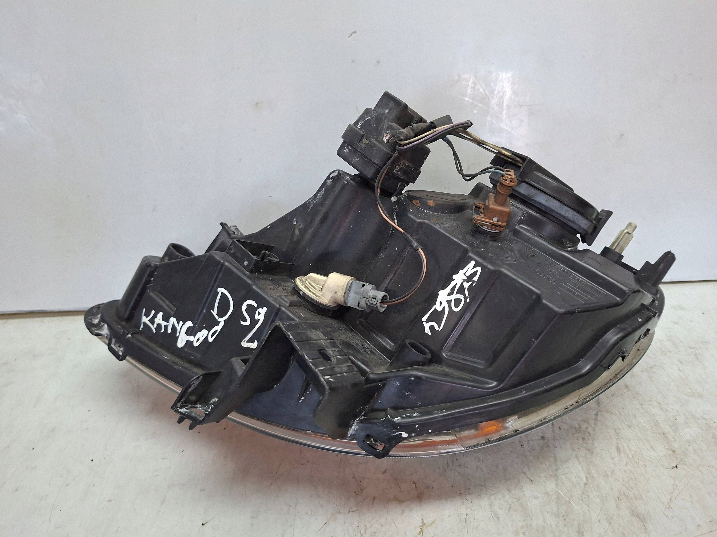light front right 8200150617 RENAULT KANGOO and LIFT 03-08