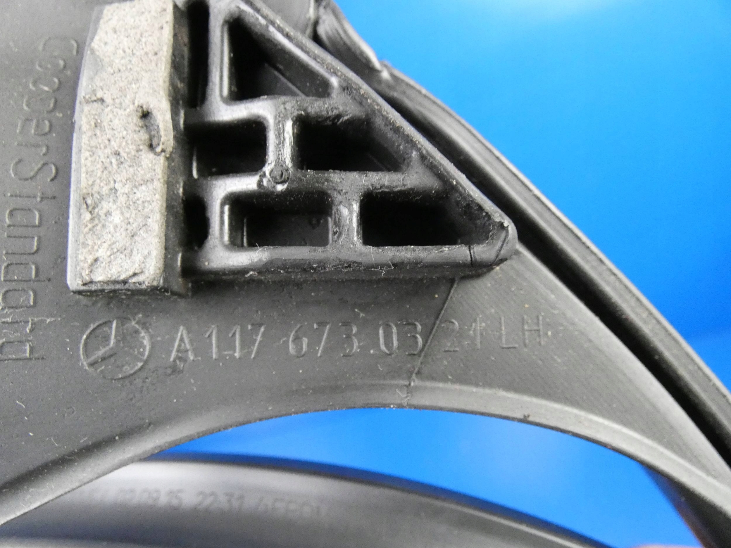 MERCEDES CLA W117 gasket bodywork left