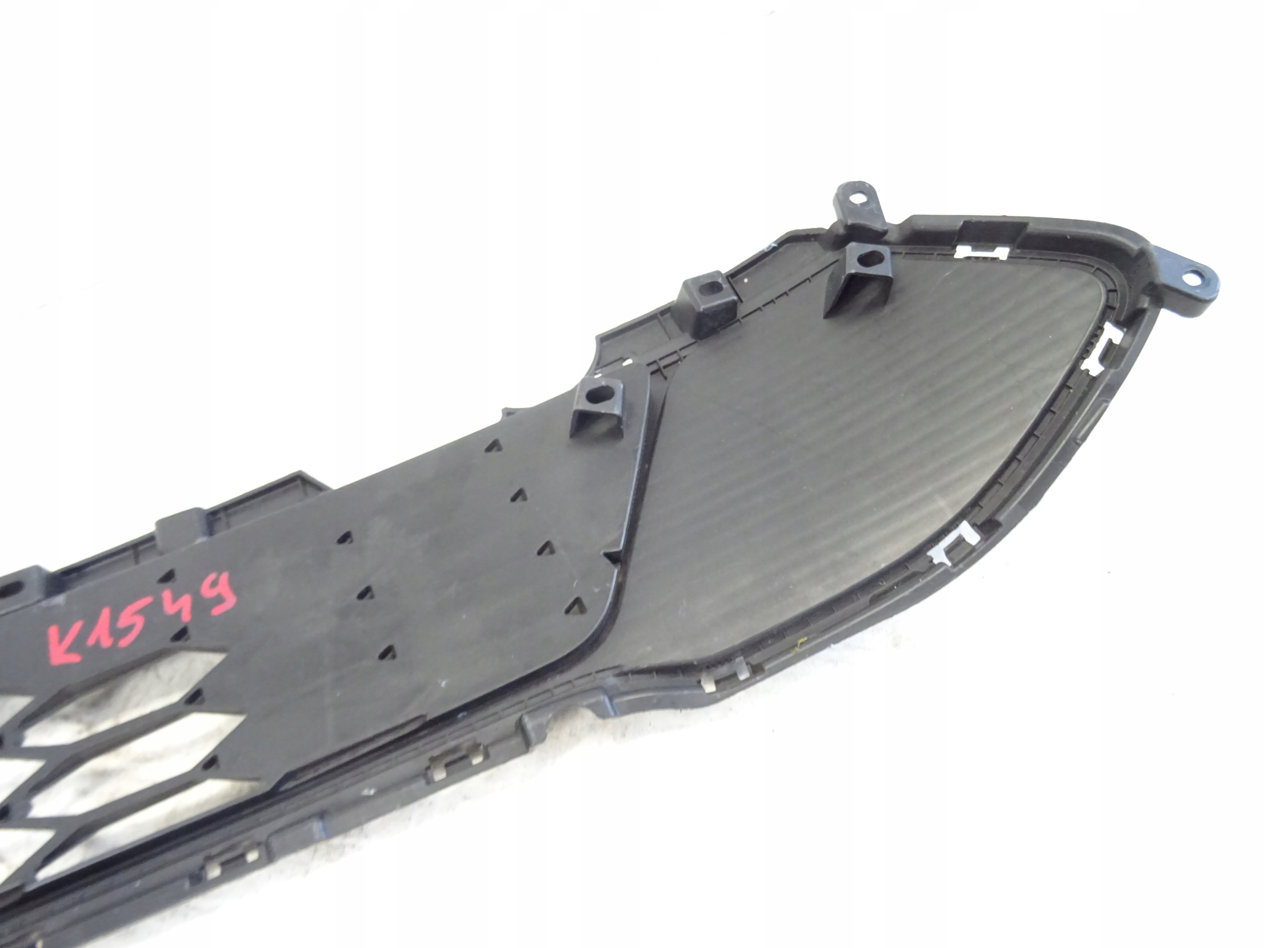 grid of a bumper front front central HYUNDAI KONA 86565-J9NA0