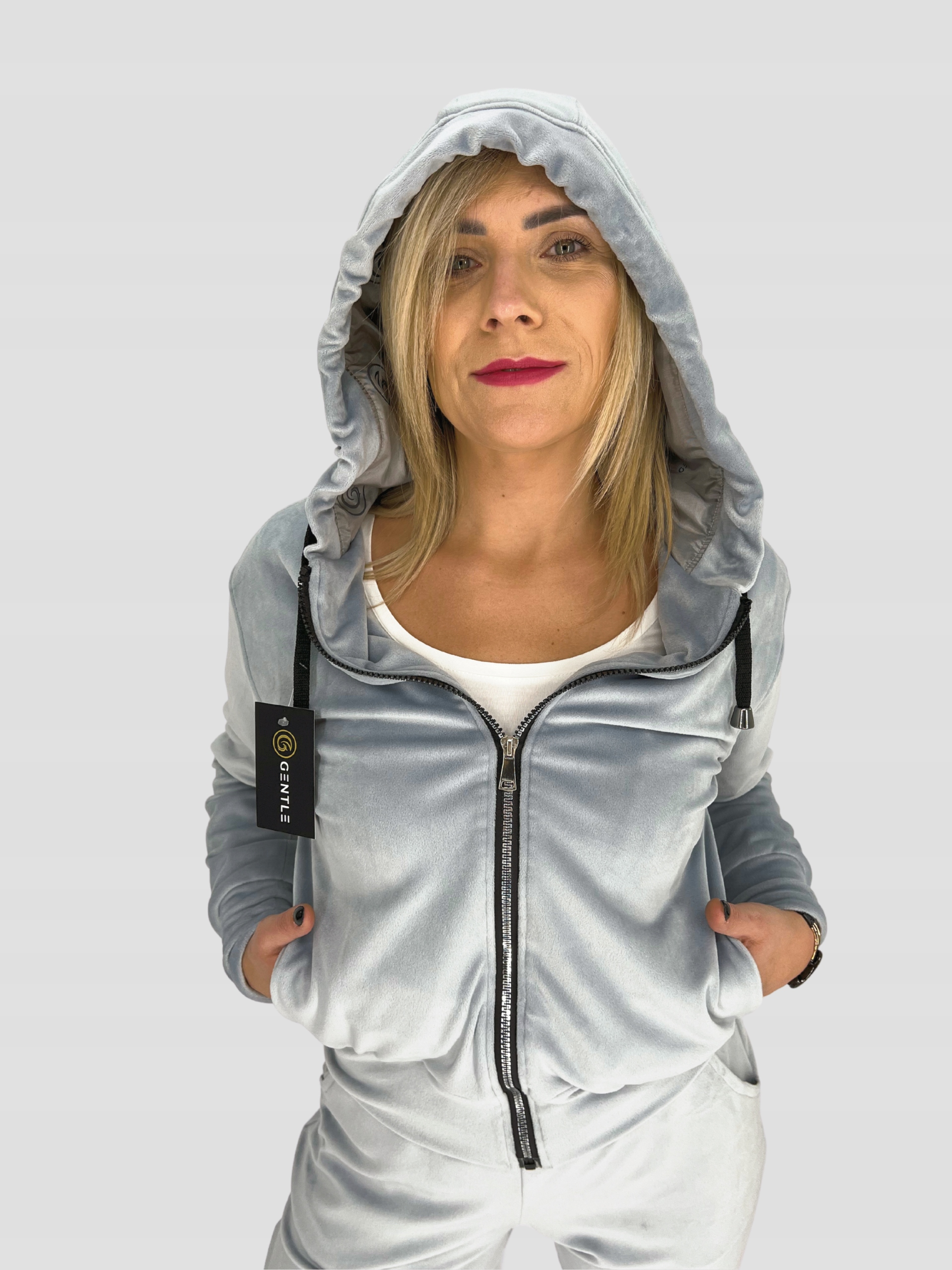 DRES DAMSKI WELUROWY NEW GRAY 40 L Marka inna