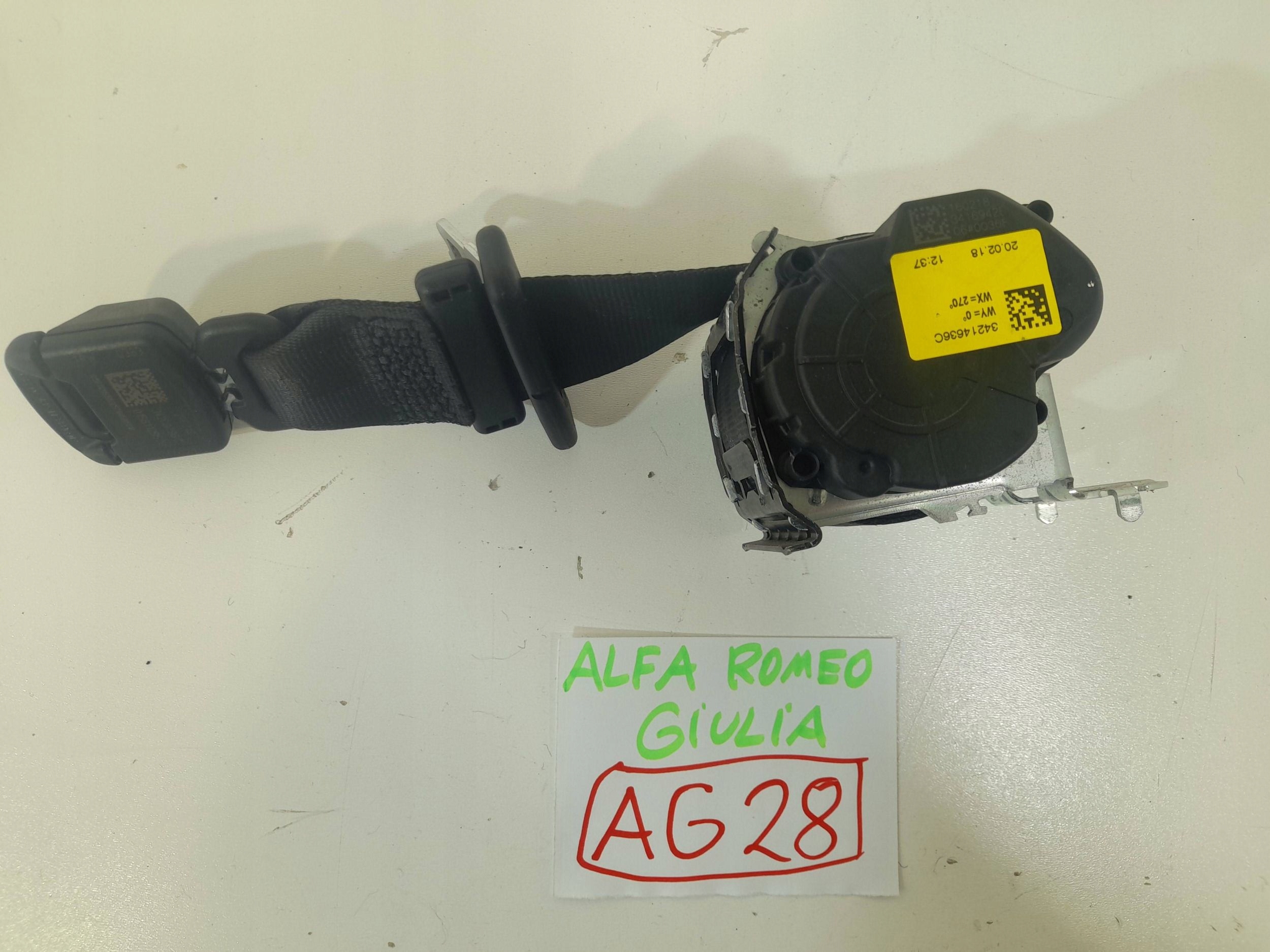 Alfa Romeo Giulia hinten mitte Gurten Sicherheits 01561129420 (AG28)