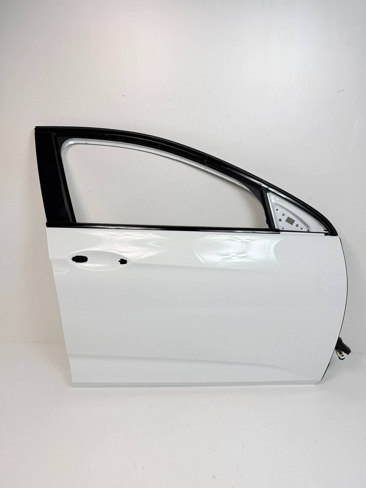 Opel Insignia B door front right Y40R w colour